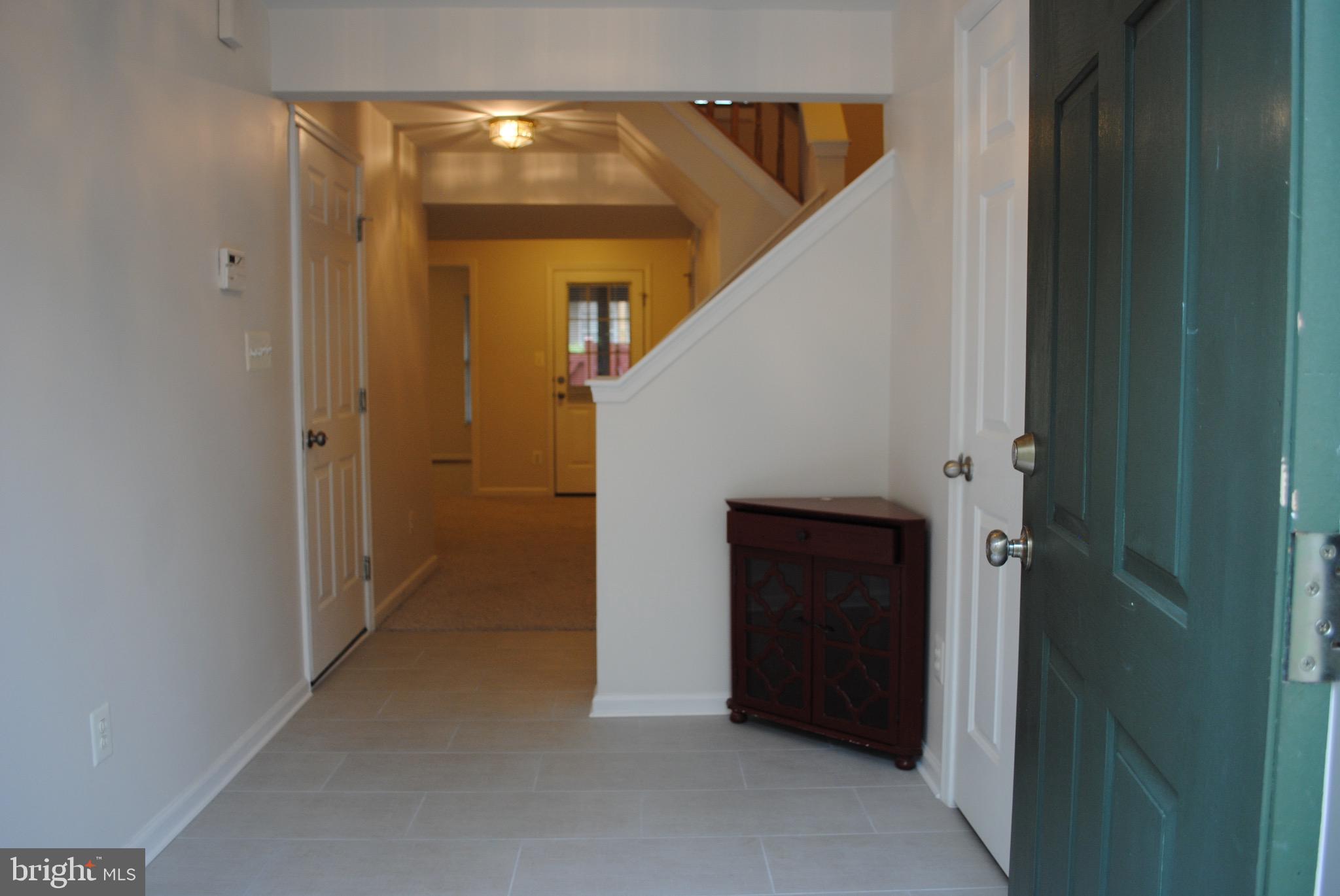 WELLESLEY - Residential Lease