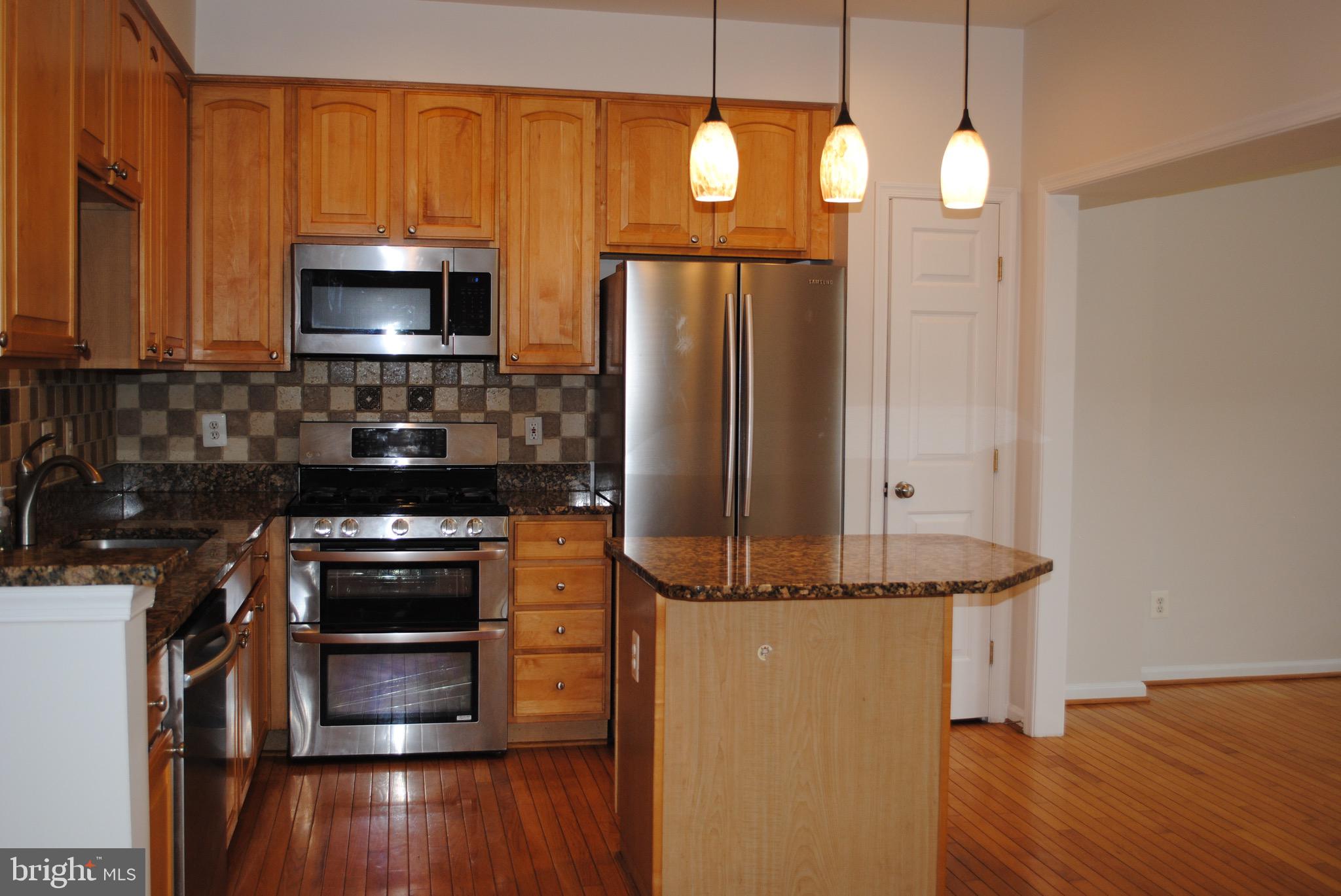 WELLESLEY - Residential Lease