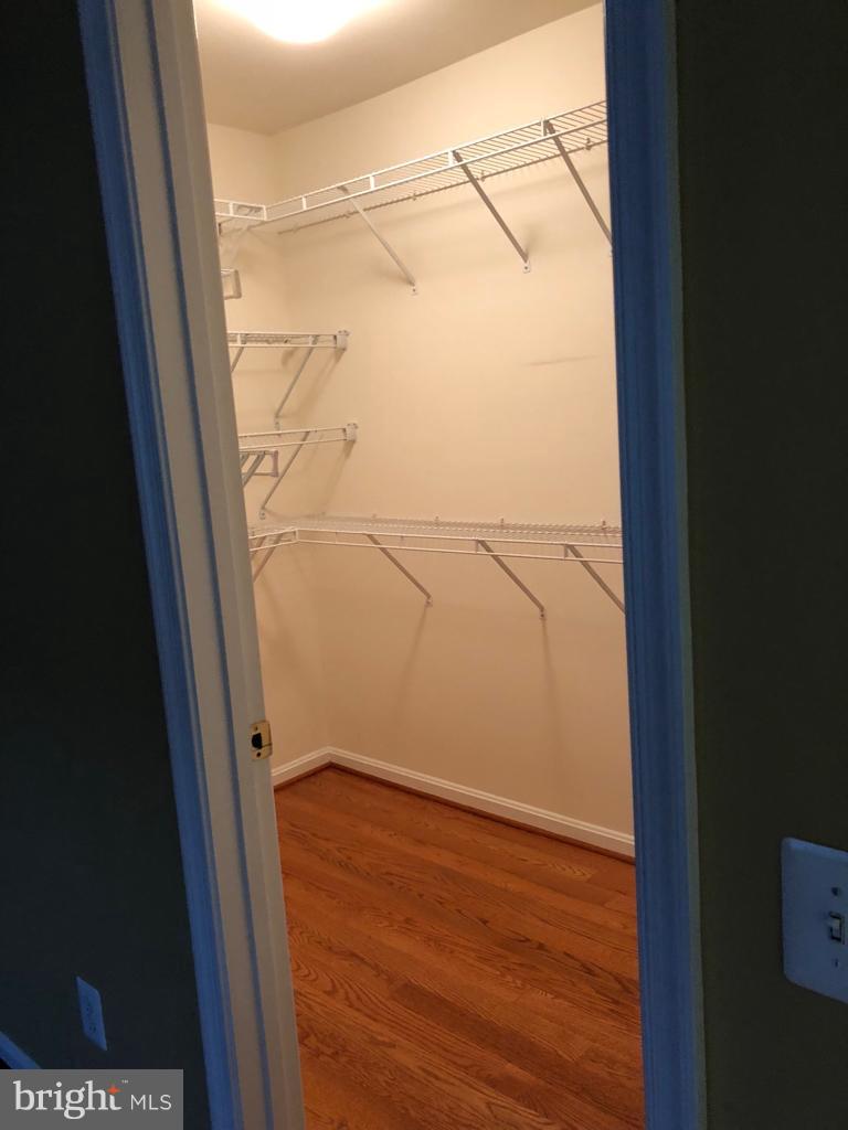 FAIRCREST - Residential Lease