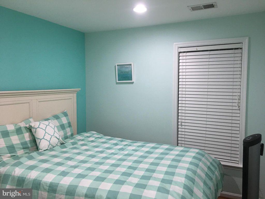 FAIRCREST - Residential Lease