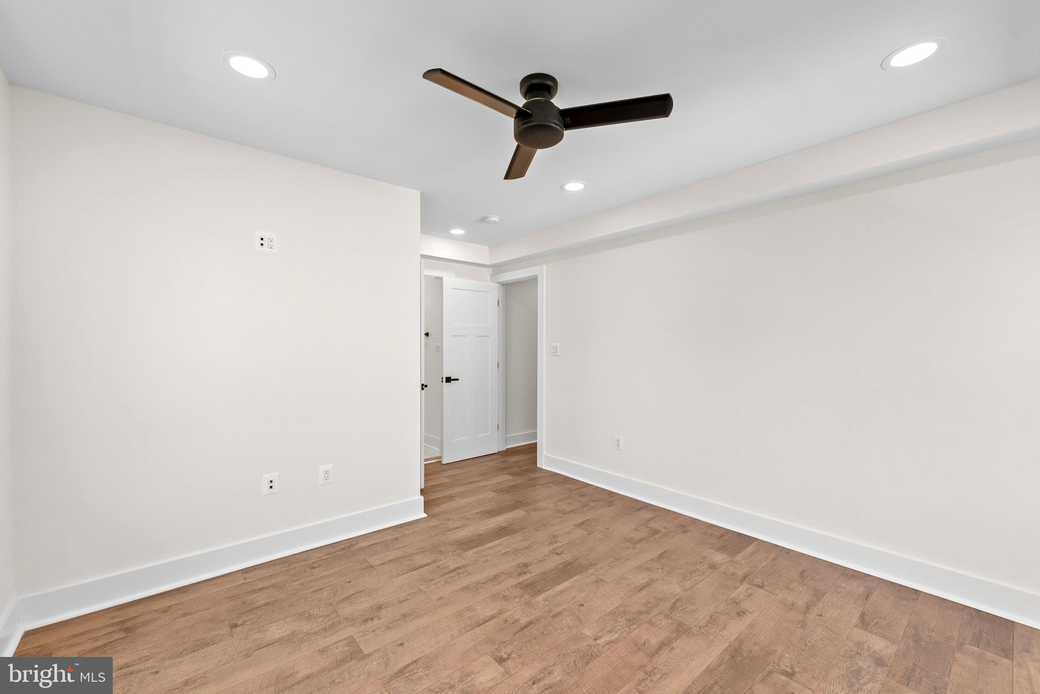 LYON PARK - Residential