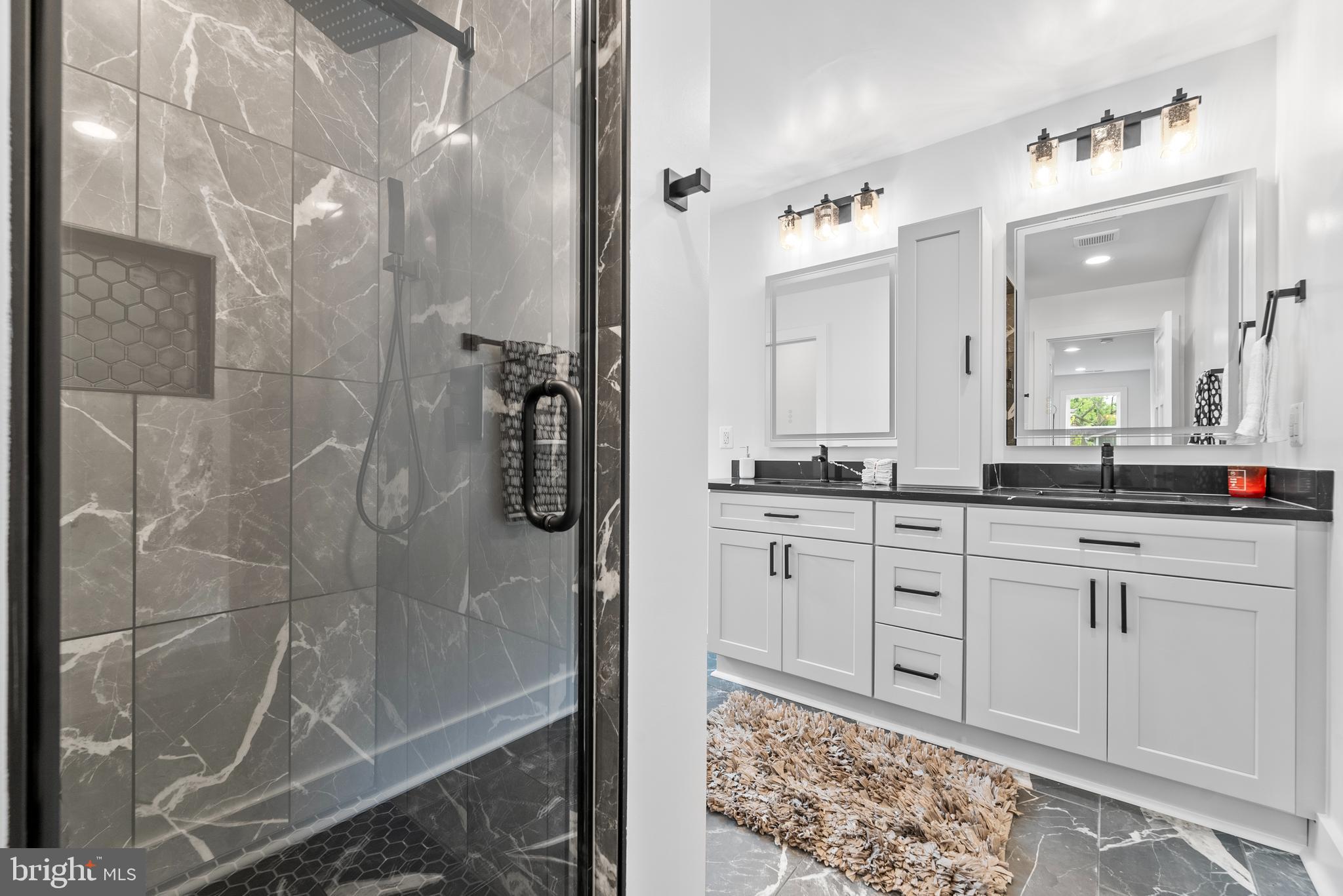 LYON PARK - Residential