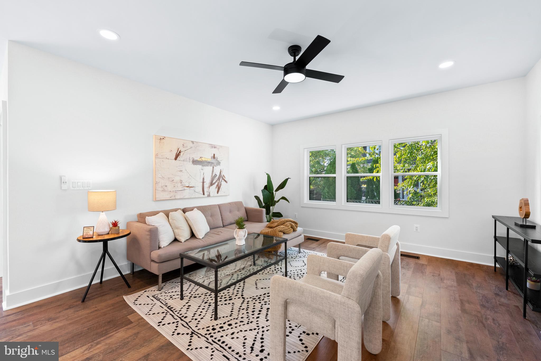 LYON PARK - Residential