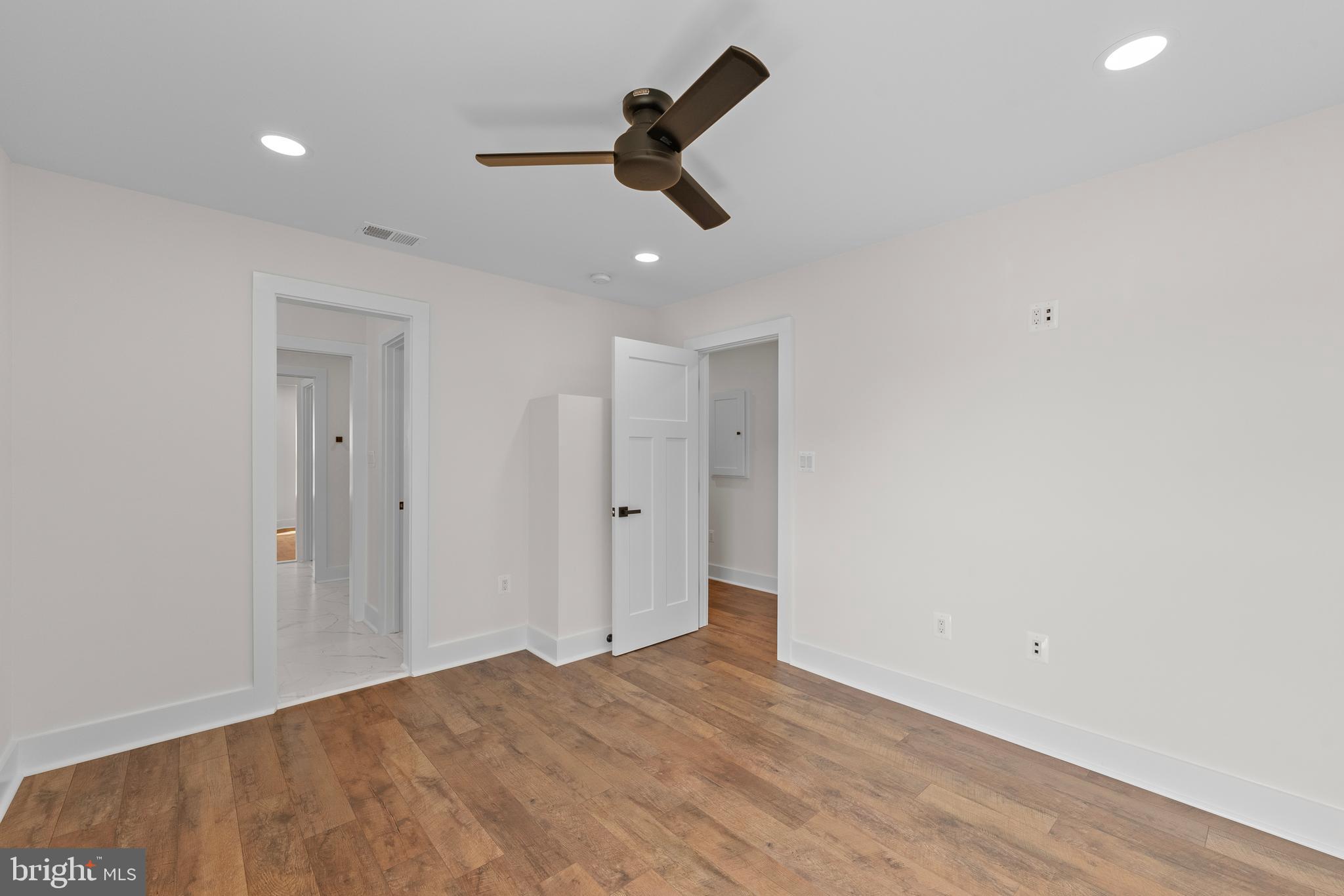 LYON PARK - Residential