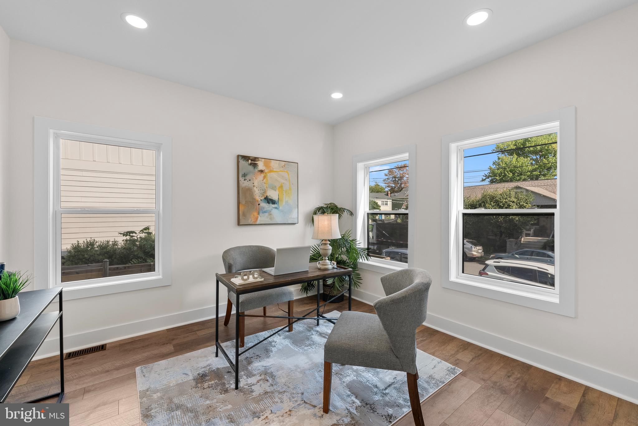 LYON PARK - Residential