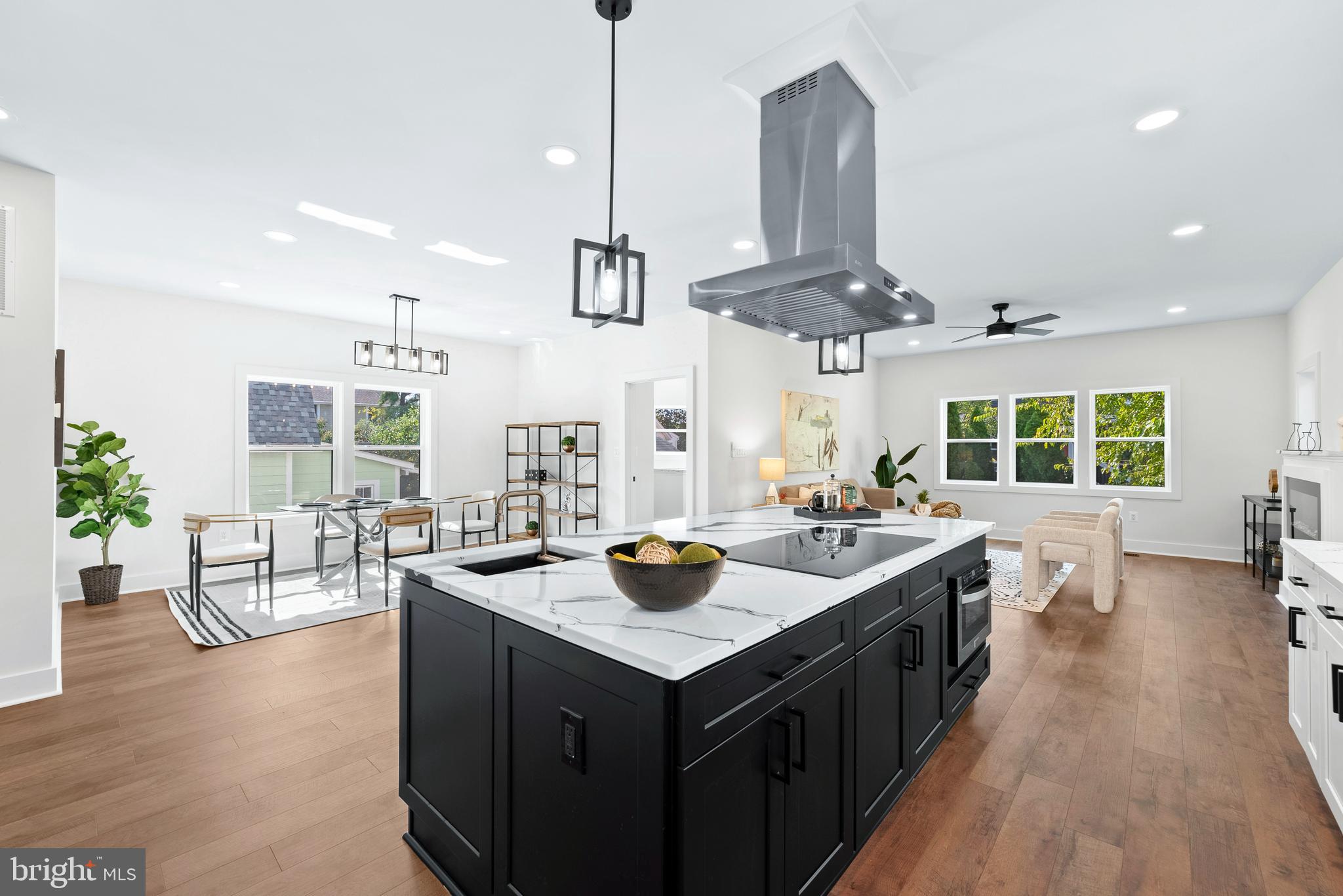 LYON PARK - Residential