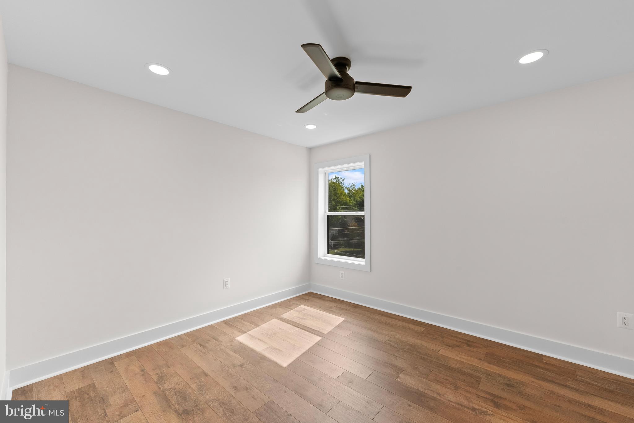 LYON PARK - Residential