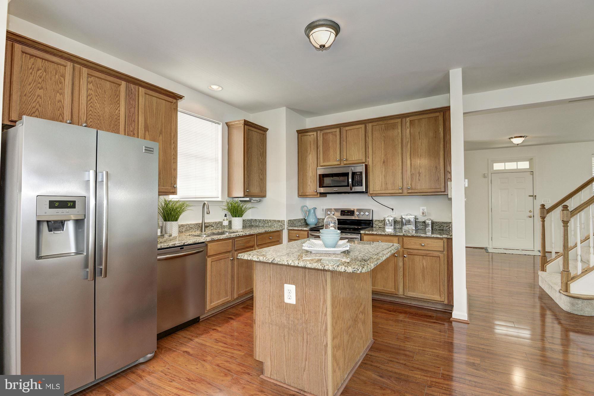 SOUTH RIDING - Residential