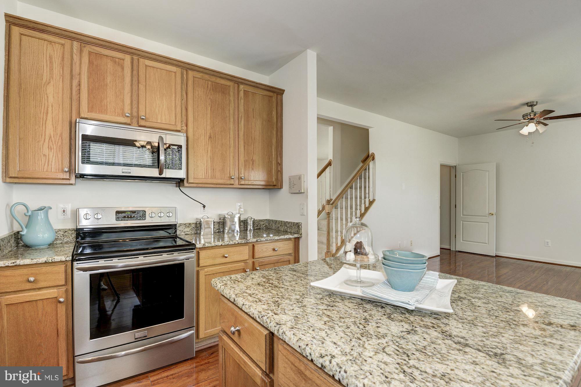 SOUTH RIDING - Residential