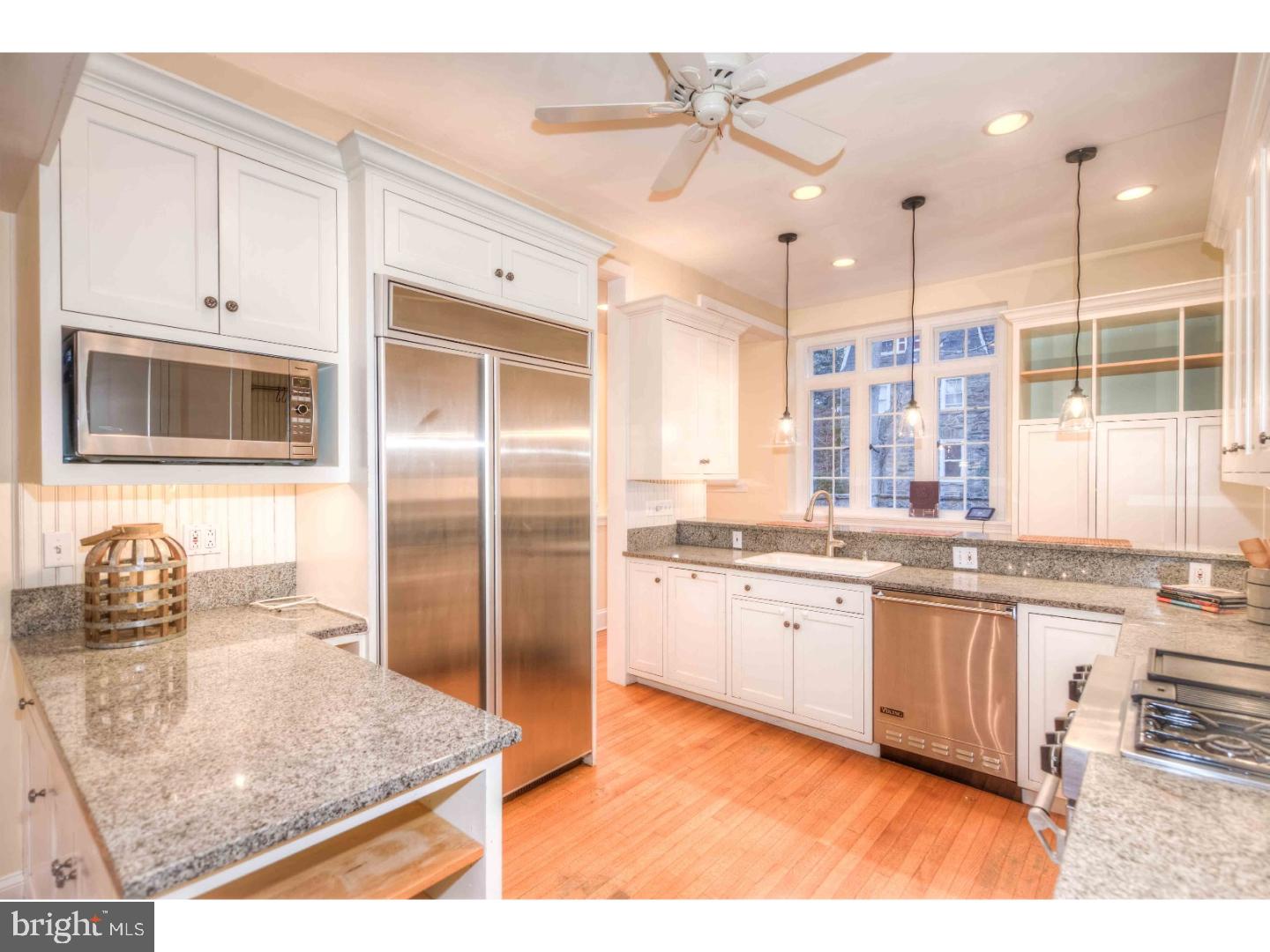 CHESTNUT HILL - Residential