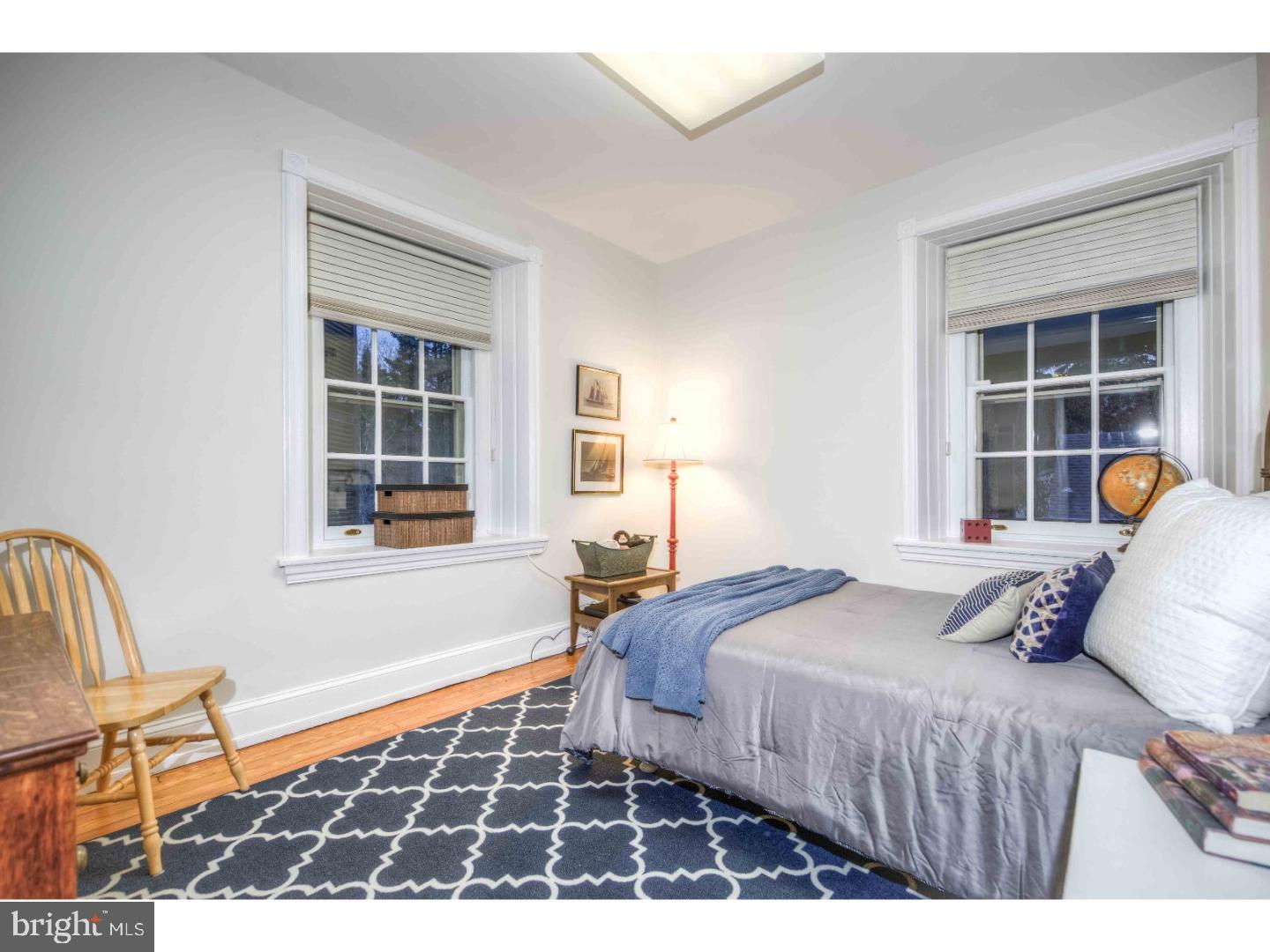 CHESTNUT HILL - Residential