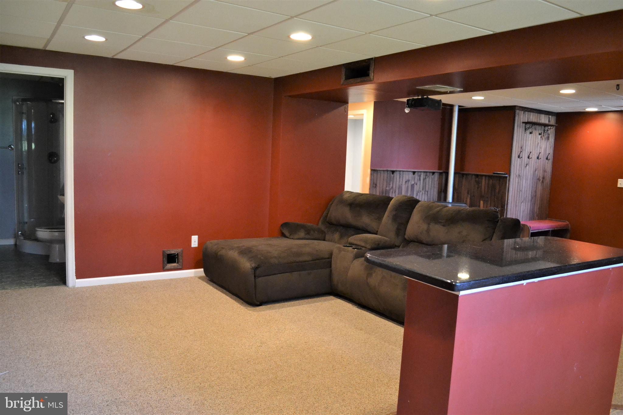 ROSEDALE - Residential