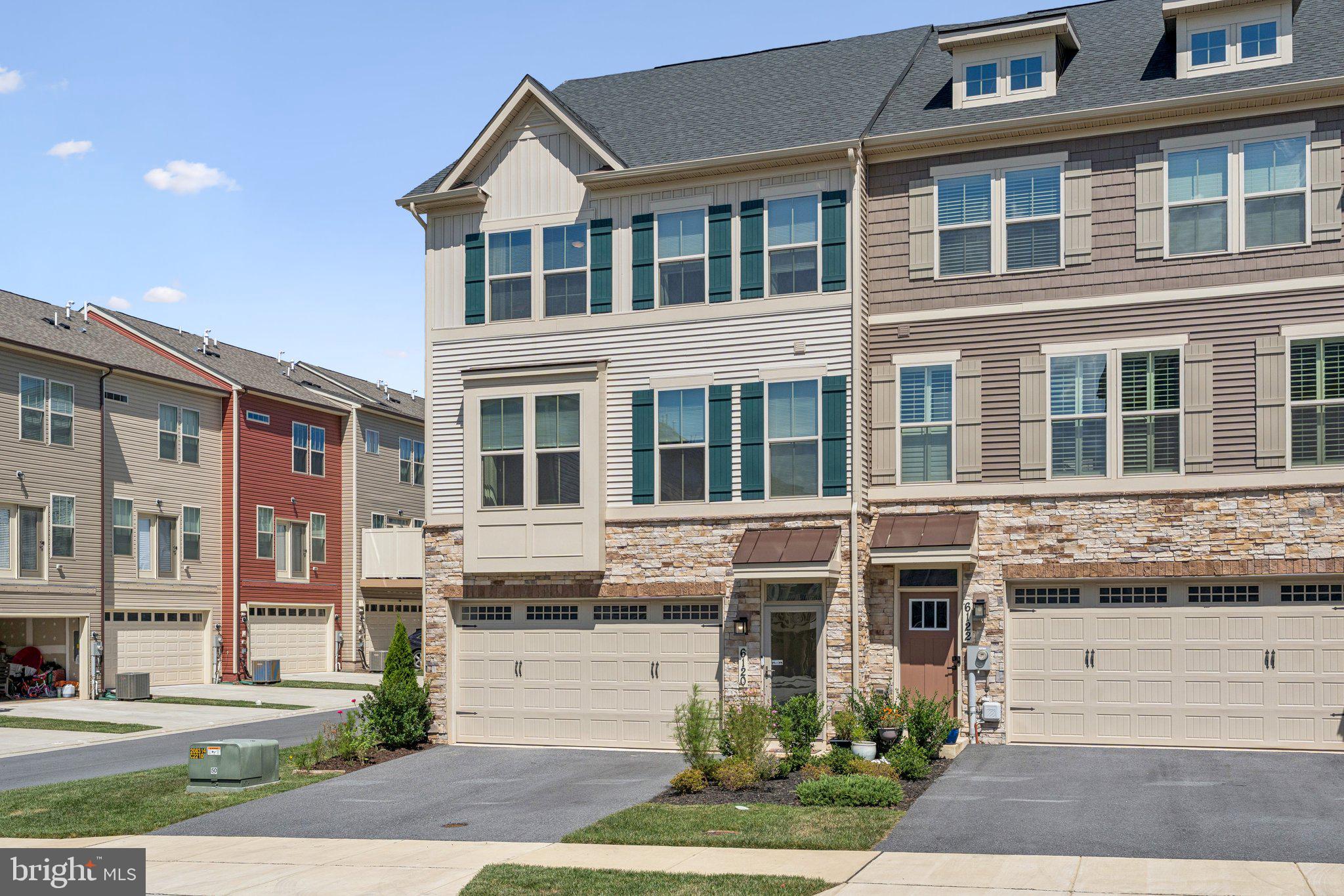 HARRINGTON TERRACE - Residential