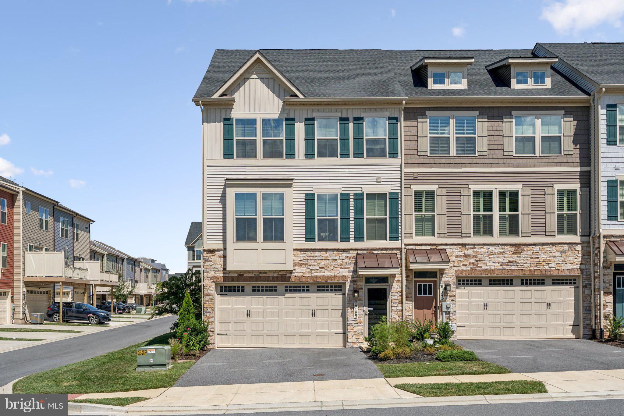 HARRINGTON TERRACE - Residential