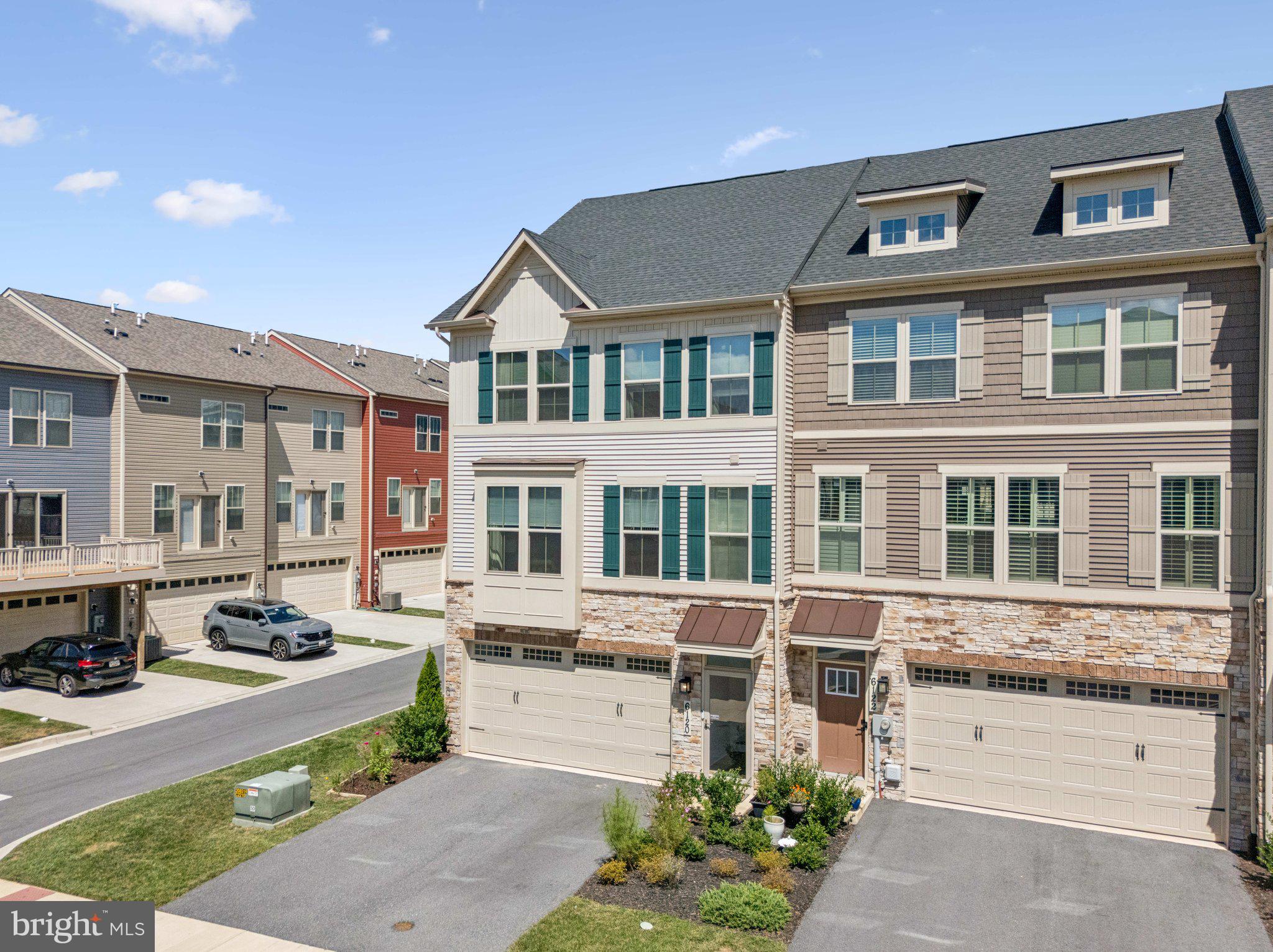 HARRINGTON TERRACE - Residential