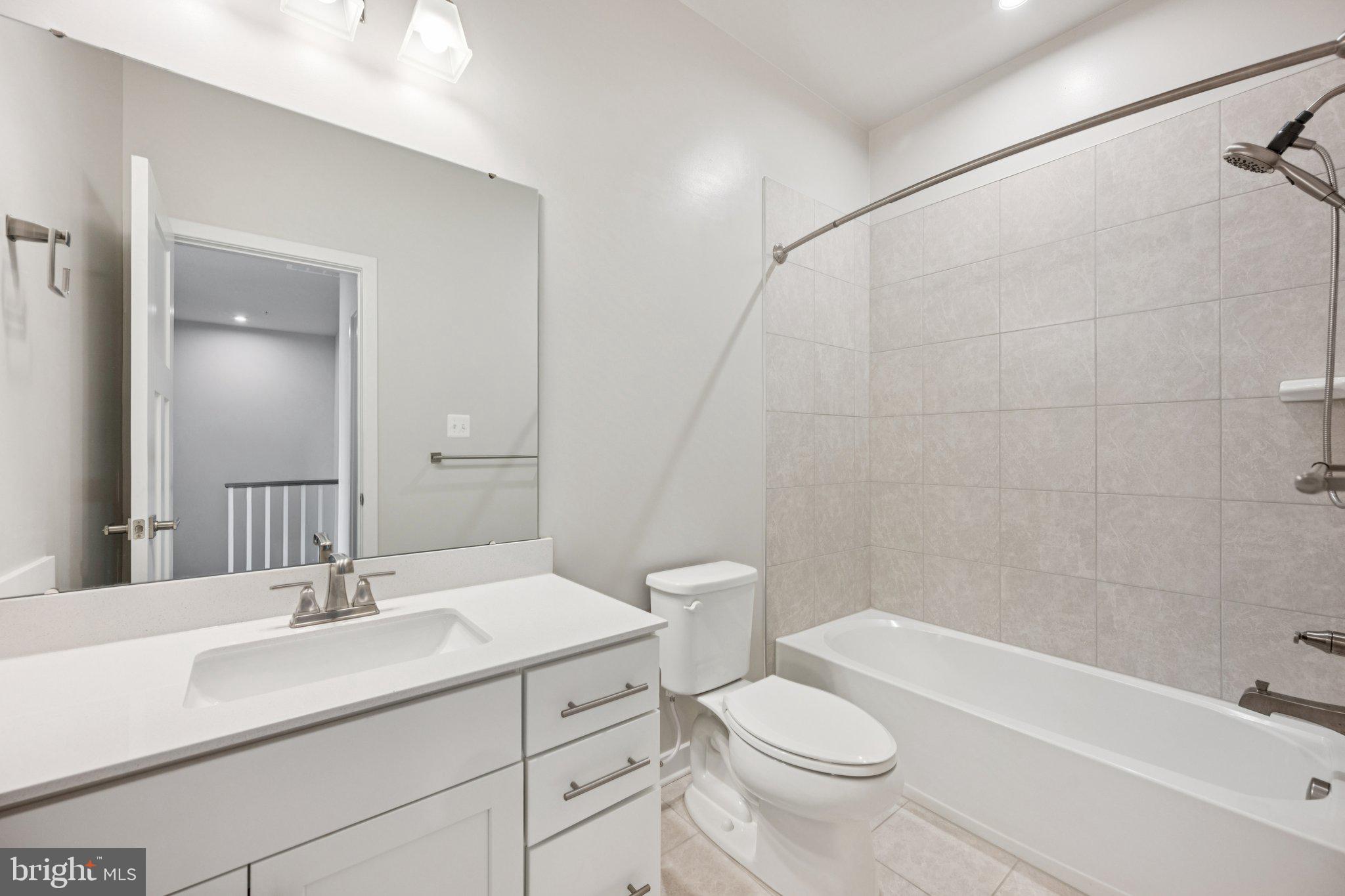 HARRINGTON TERRACE - Residential