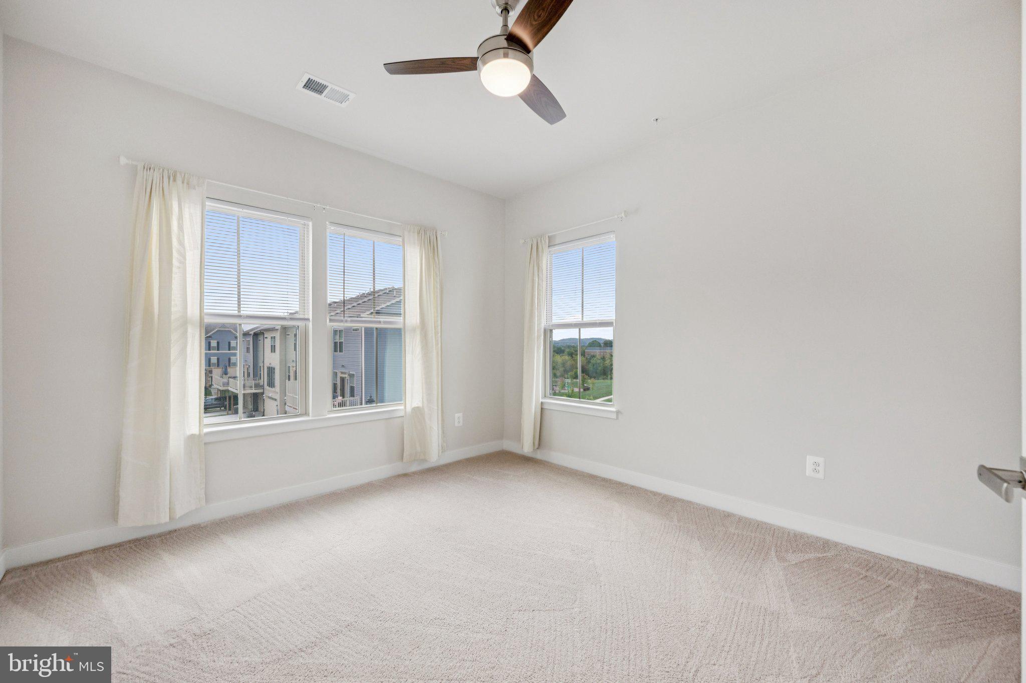 HARRINGTON TERRACE - Residential