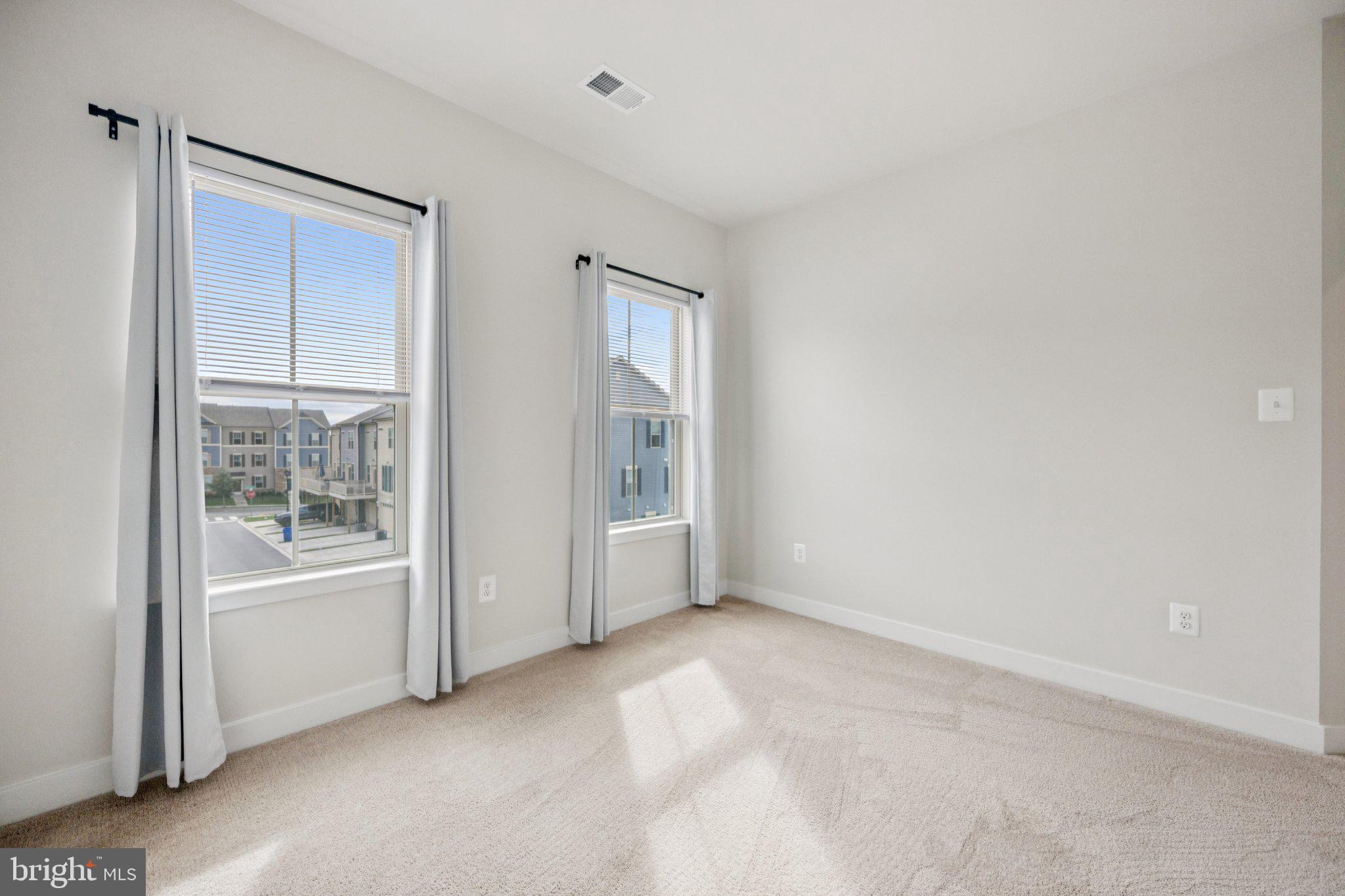 HARRINGTON TERRACE - Residential