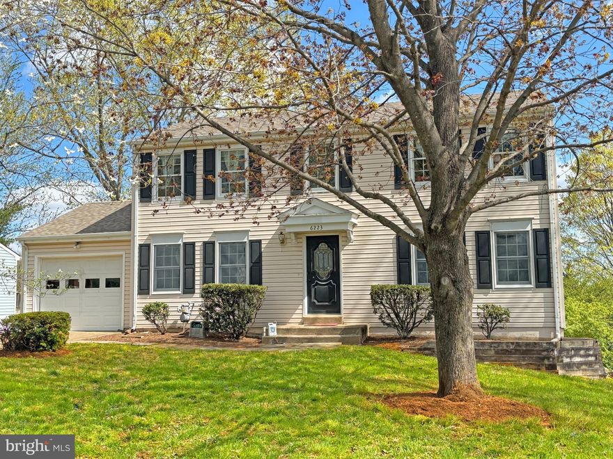 Spacious and charming 3-level colonial on a quarter acre, treed lot in the desirable Virginia Run Neighborhood! This spacious home offers a 1-car garage and a finished walkout basement with plenty of storage space. Enjoy the comfort of high-efficiency gas heating and hot water.  The kitchen features granite countertops, cherry cabinets, a garden window, and a cozy breakfast area with sliding glass doors leading to the deck. The large primary bedroom boasts an updated ensuite bath. Step outside to a fantastic backyard with a custom 2-level deck and a storage shed. Conveniently located near major commuter routes, this home is also close to local parks, playgrounds, walking trails, as well as a variety of shopping and dining options. With its quiet suburban atmosphere in Virginia Run and easy access to everything you need, this home is a great find!***Owner is a Licensed Real Estate Agent**
***No smoking***