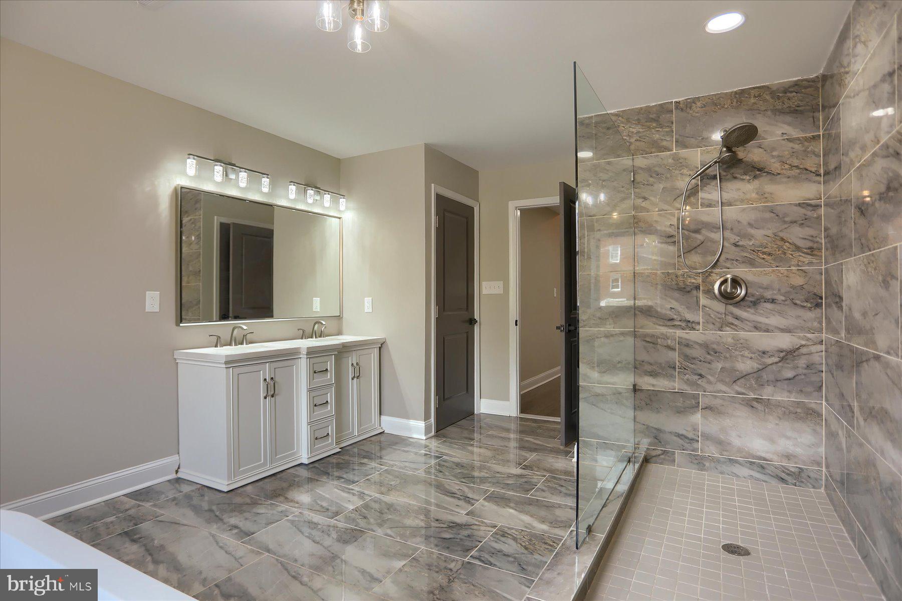 MADISON PARK HISTORIC DISTRICT - Residential