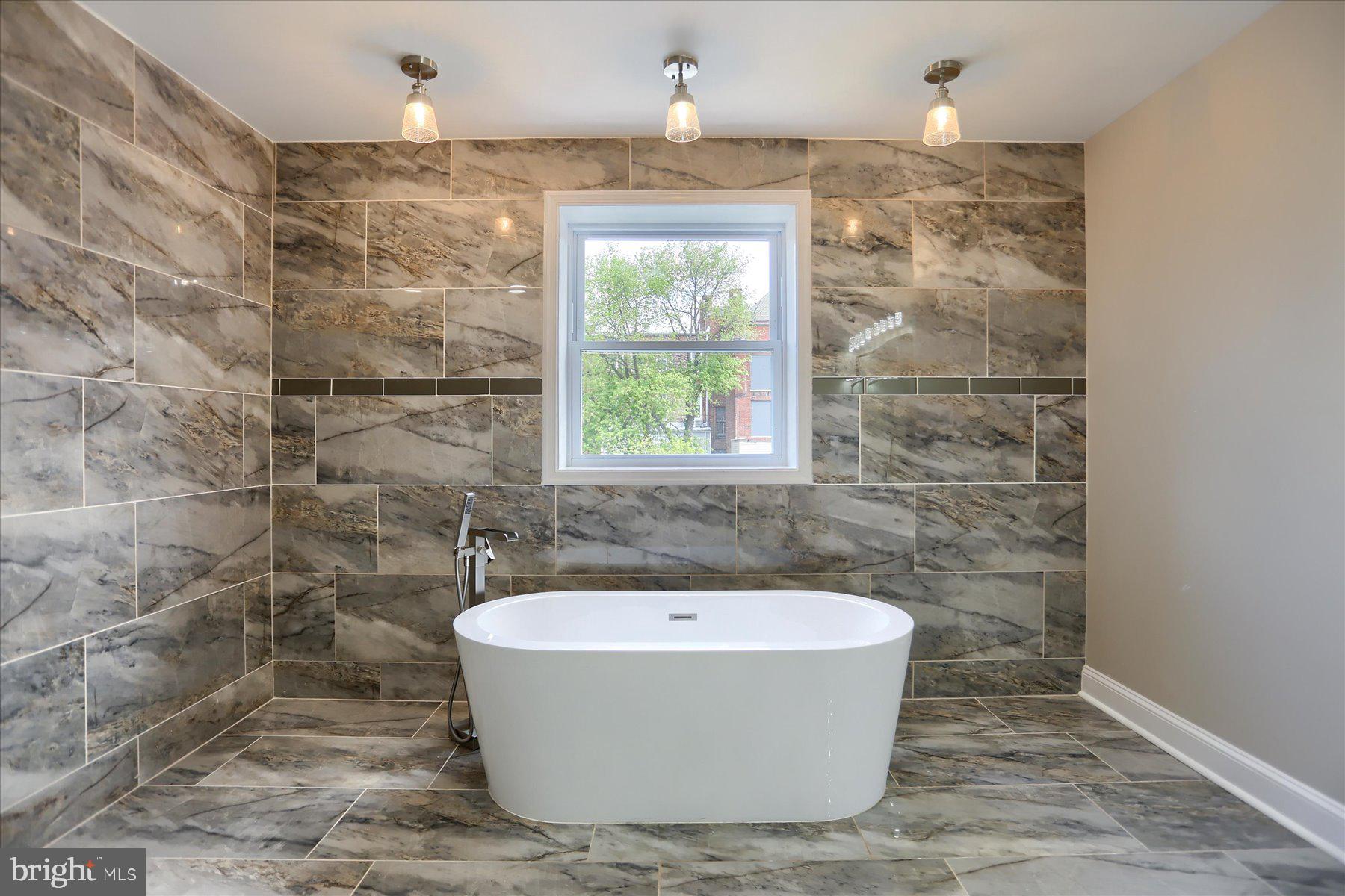 MADISON PARK HISTORIC DISTRICT - Residential