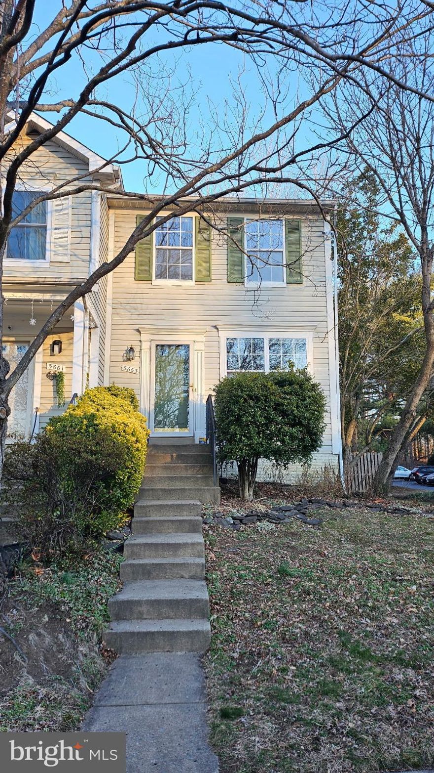 Current facelift, including paint, powder and several new appliances, is in progress. Gorgeous end unit townhouse, 3 finished levels! Beautiful country kitchen with door that leads onto your deck, patio and beautiful backyard. The lower level has recreation room with wood burning fireplace for cozy nights. Call listing agent prior to showing due to contractor on site.