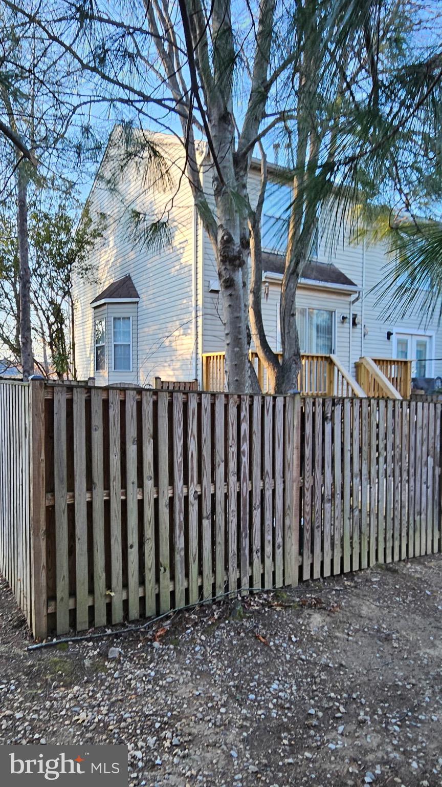 CENTREVILLE GREEN - Residential Lease