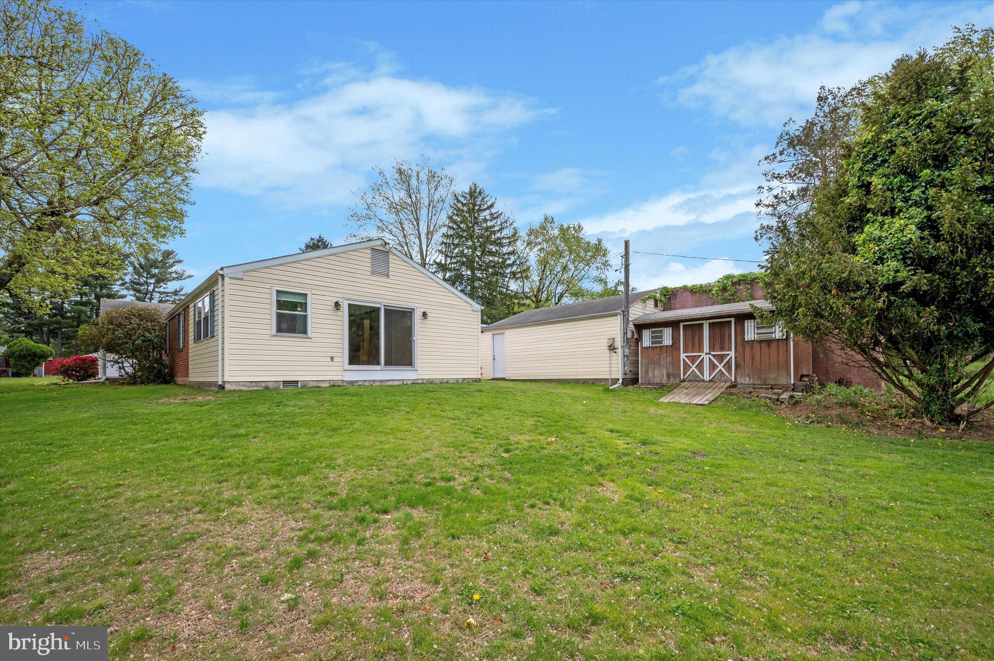 PLYMOUTH VALLEY - Residential