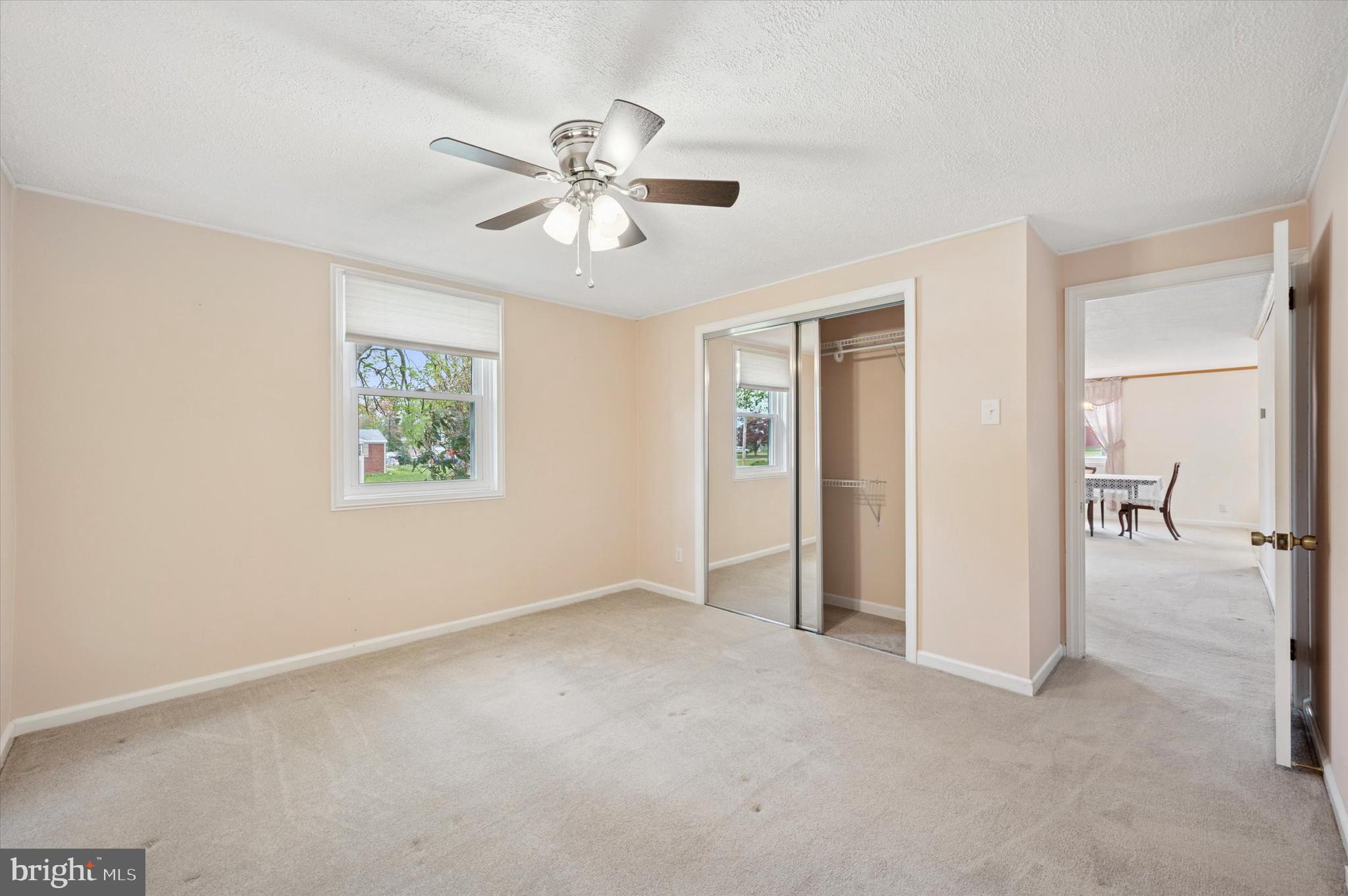 PLYMOUTH VALLEY - Residential