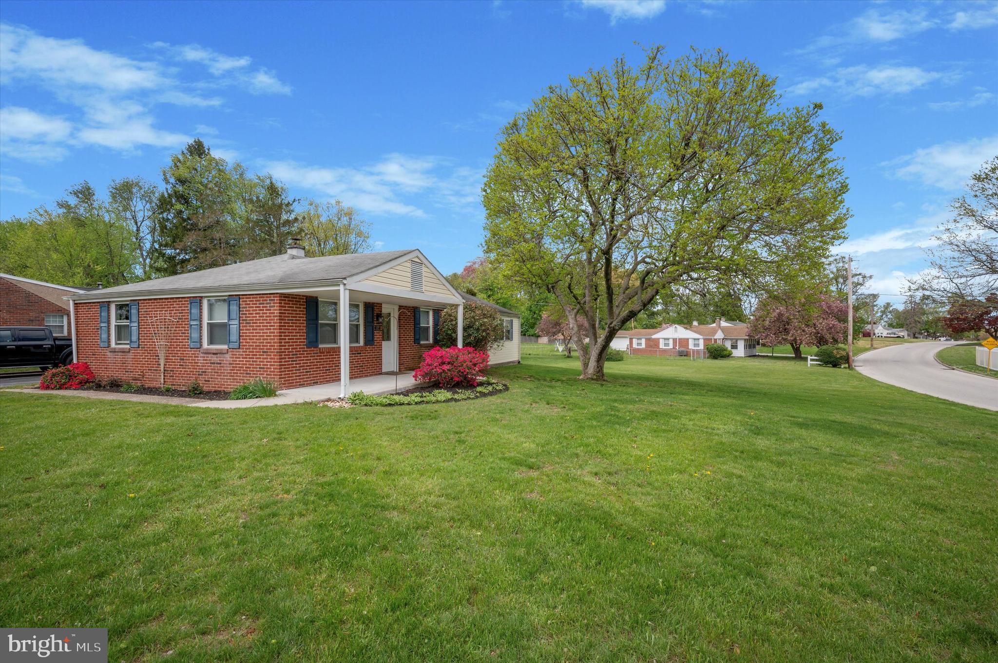 PLYMOUTH VALLEY - Residential