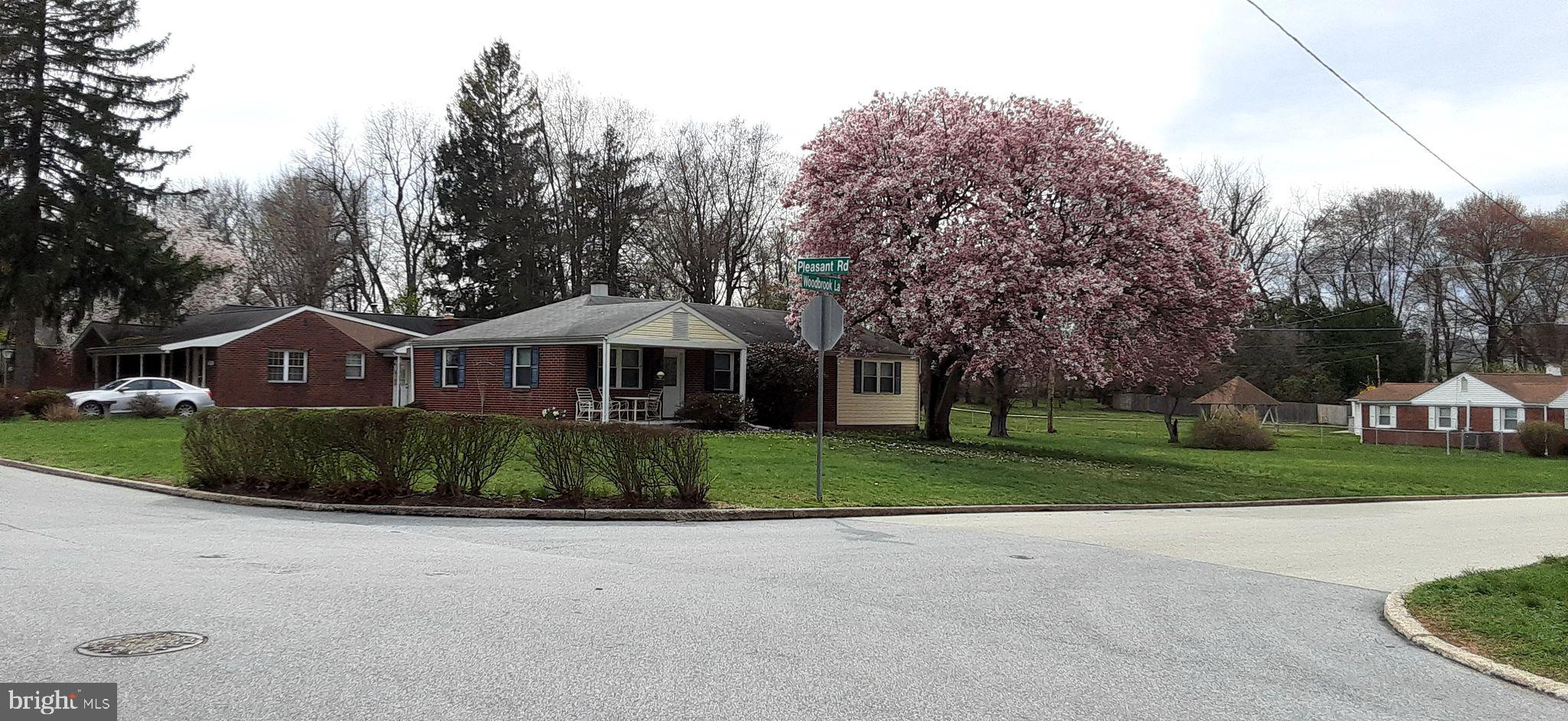 PLYMOUTH VALLEY - Residential