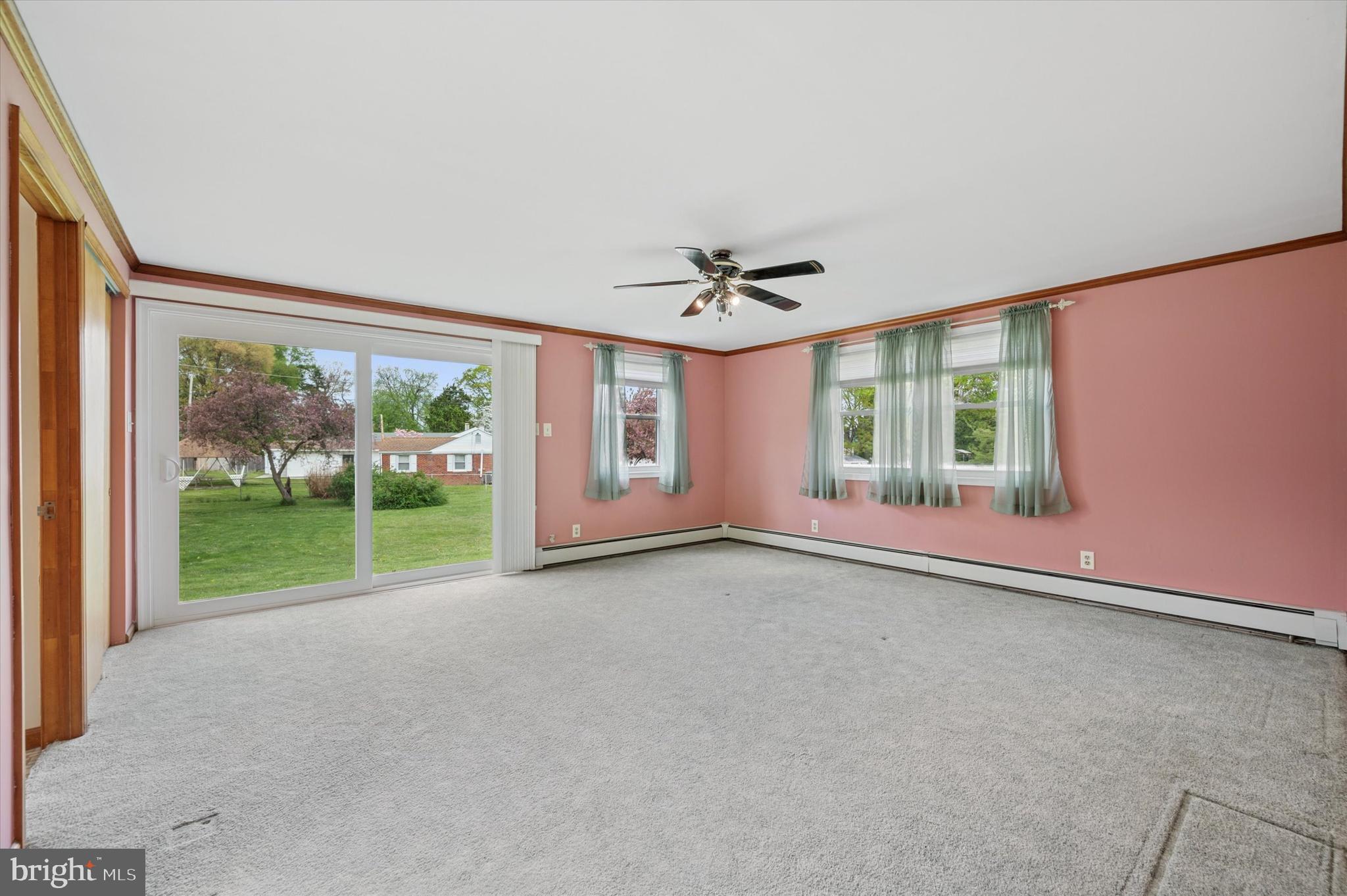 PLYMOUTH VALLEY - Residential