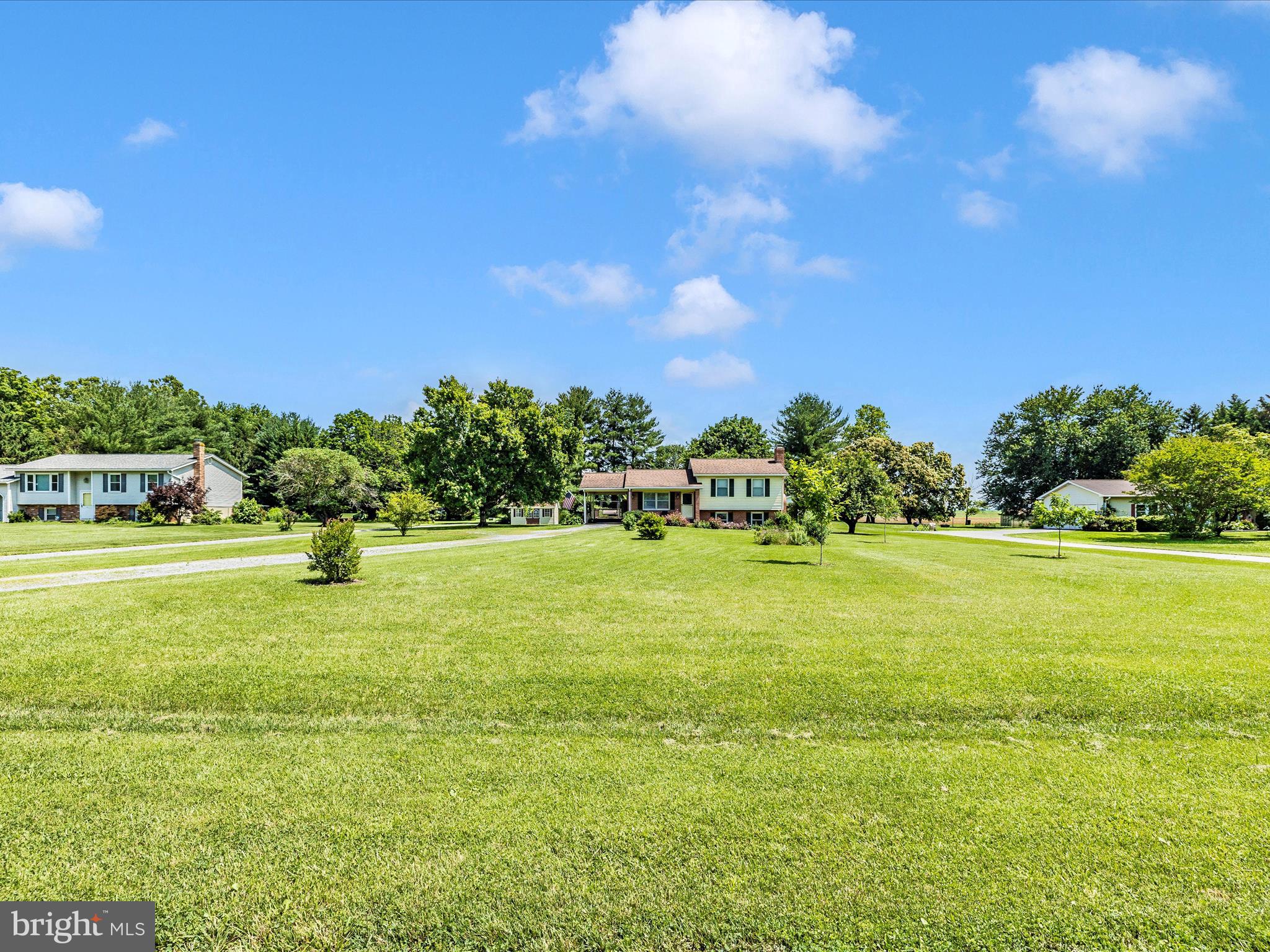 GREEN VILLAGE ESTATES - Residential