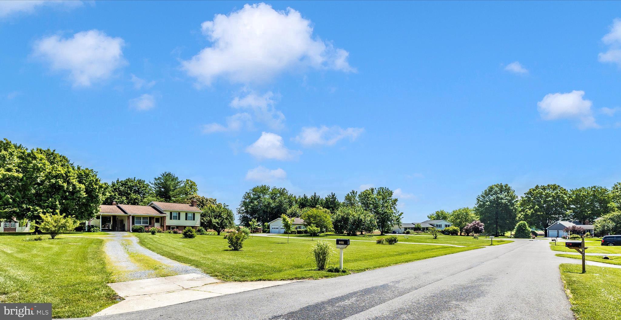 8408 LASSIE COURT E