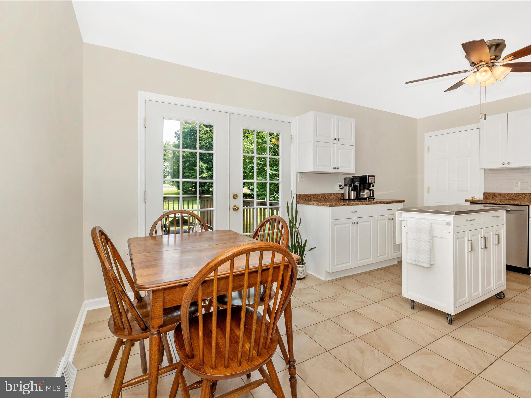 GREEN VILLAGE ESTATES - Residential