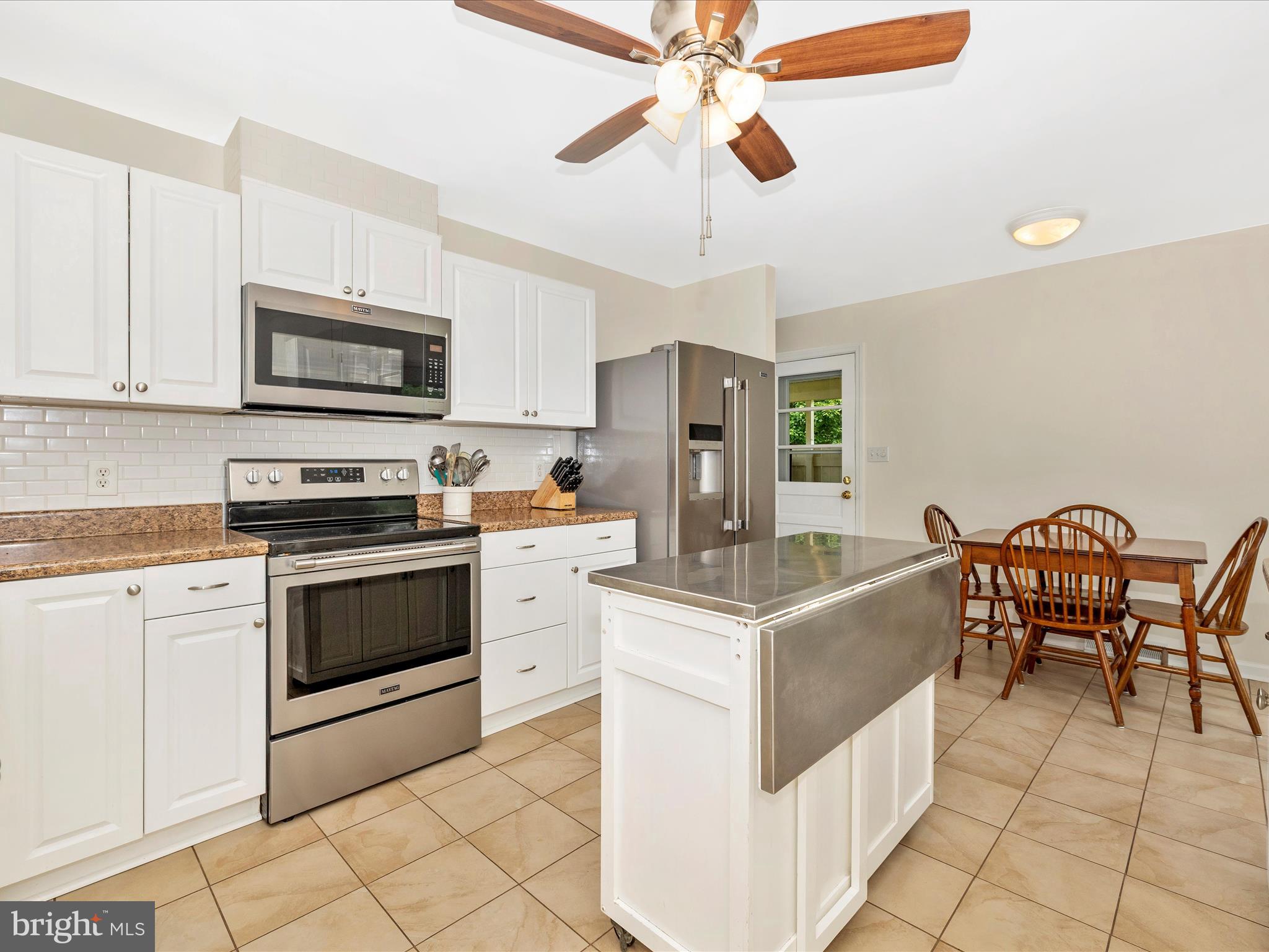 GREEN VILLAGE ESTATES - Residential