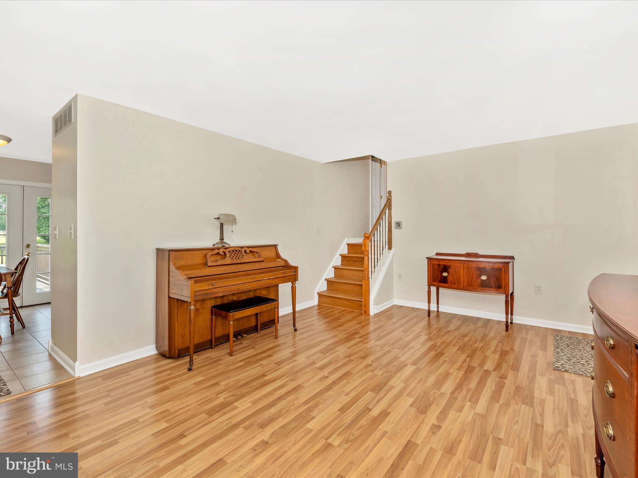 GREEN VILLAGE ESTATES - Residential