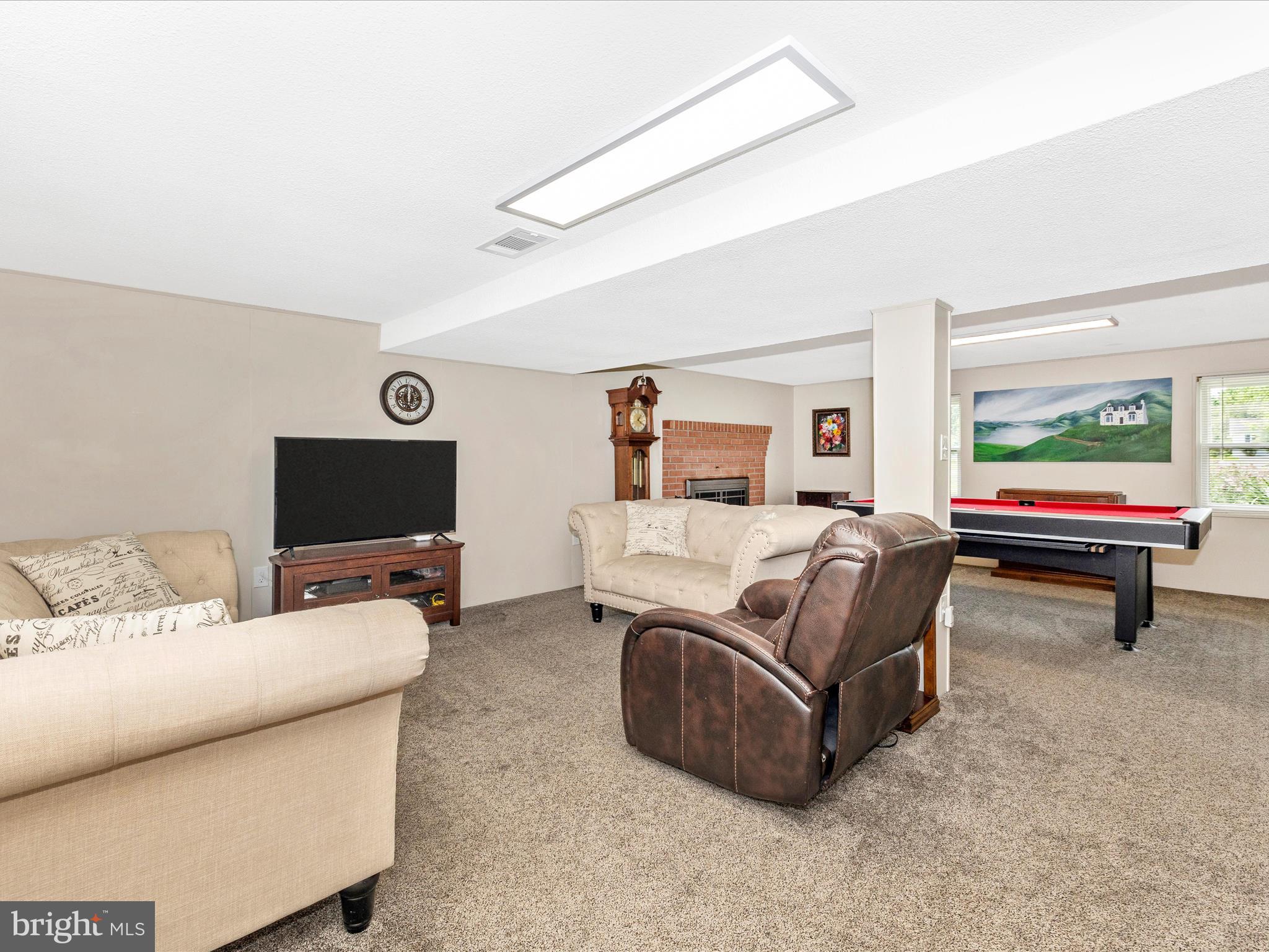 GREEN VILLAGE ESTATES - Residential