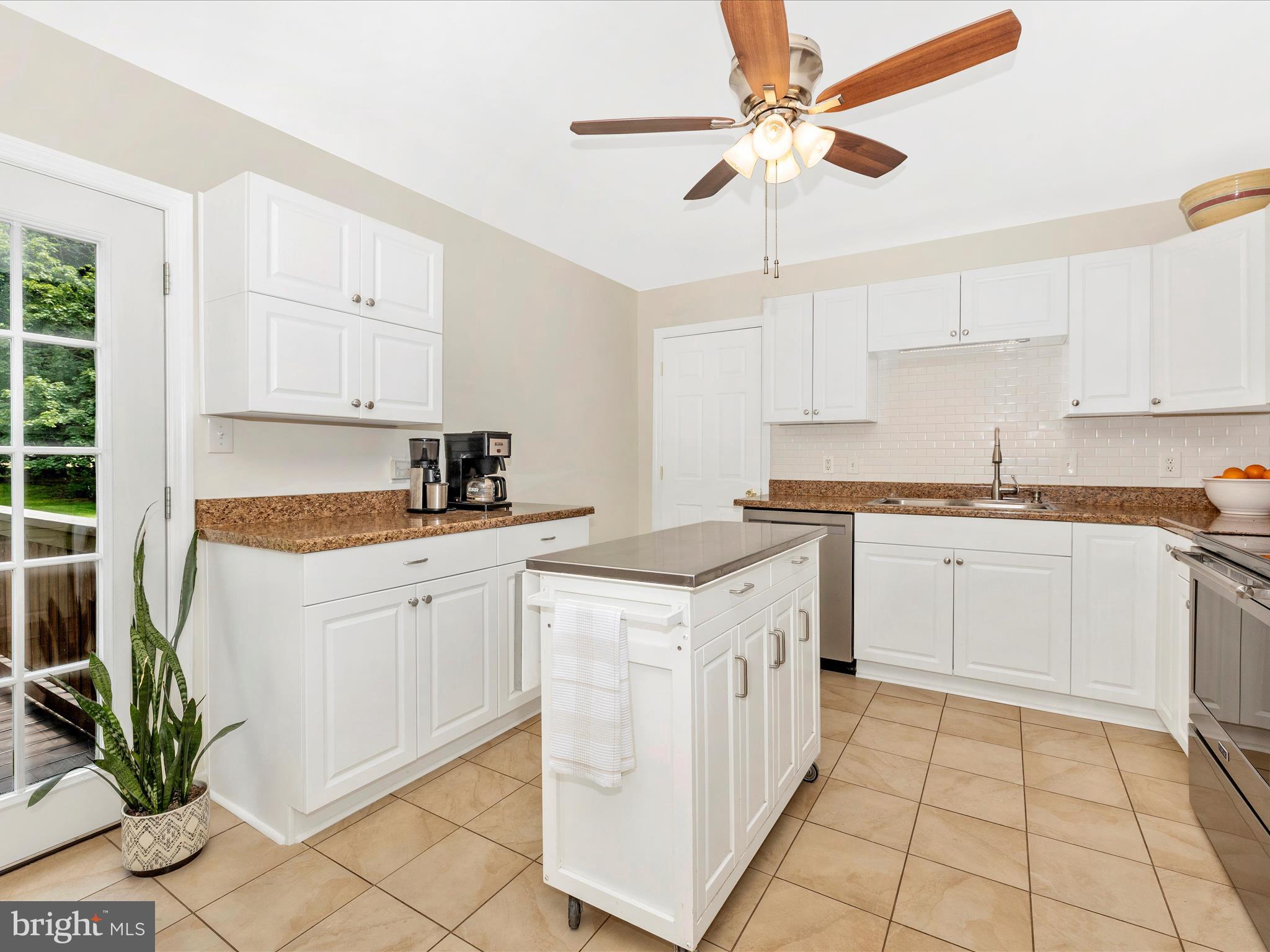 GREEN VILLAGE ESTATES - Residential