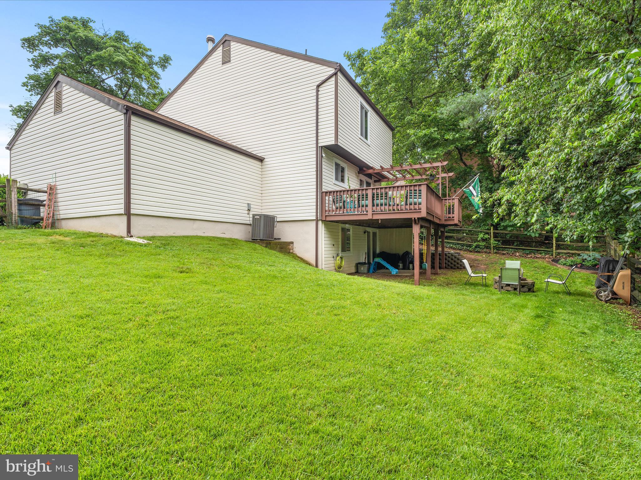 CHURCHILL - Residential