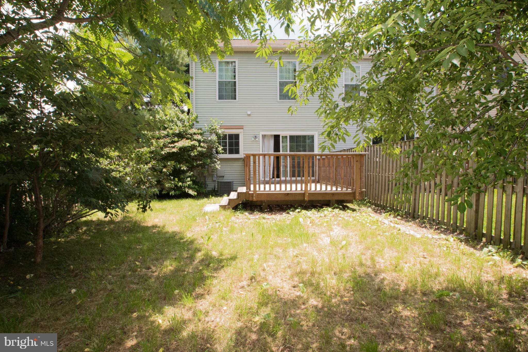 CARNABY SQUARE - Residential Lease