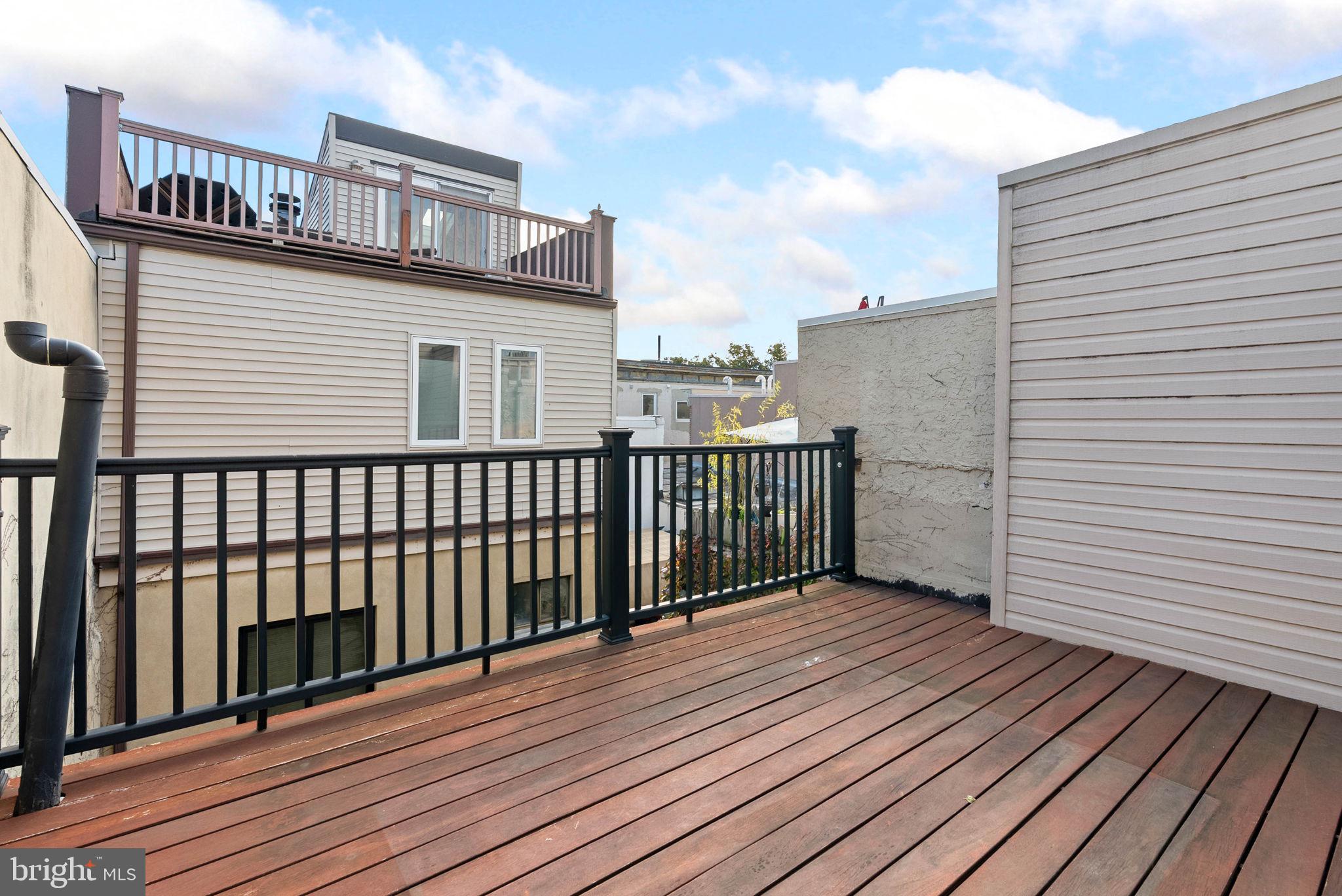 BELLA VISTA - Residential