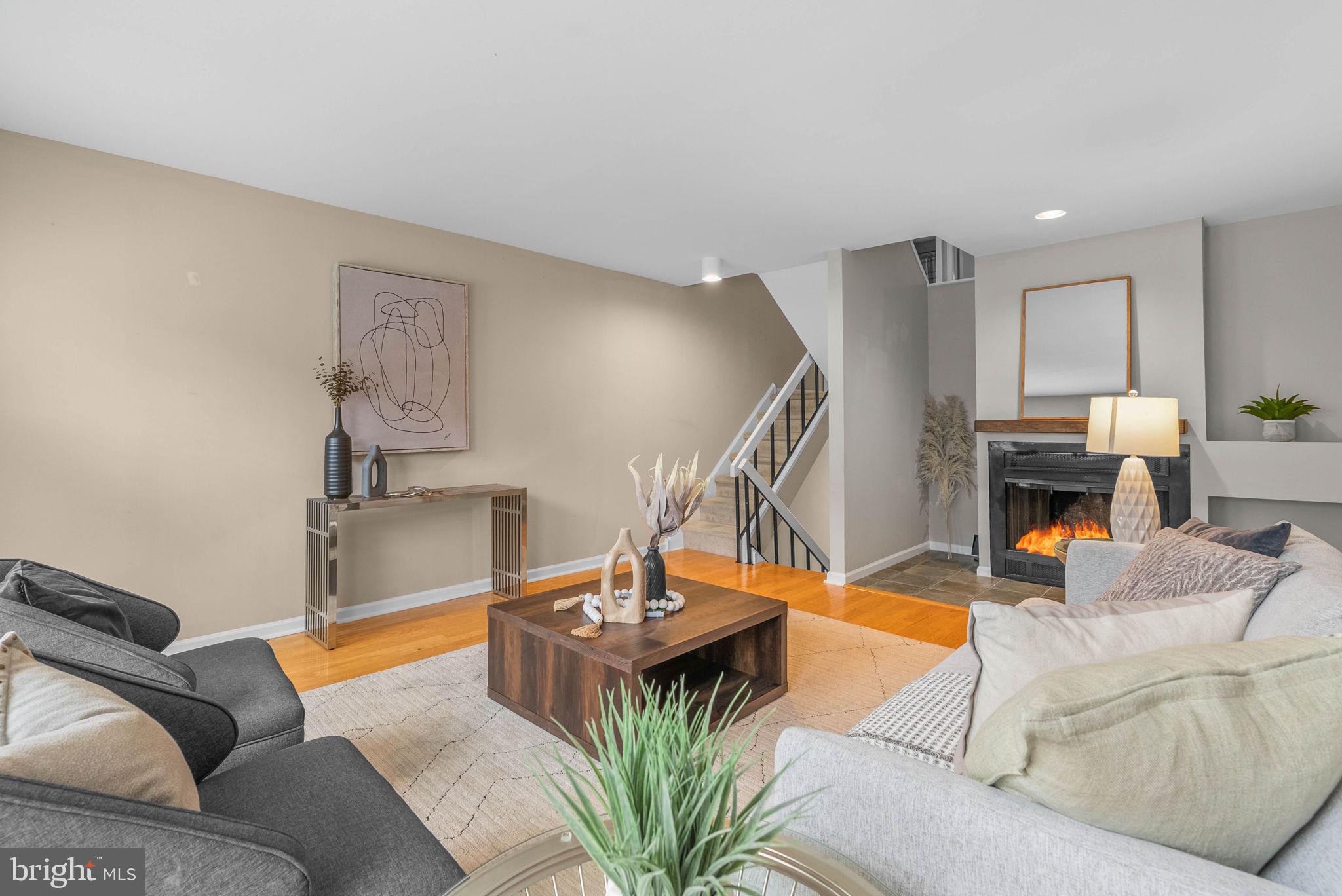 BELLA VISTA - Residential