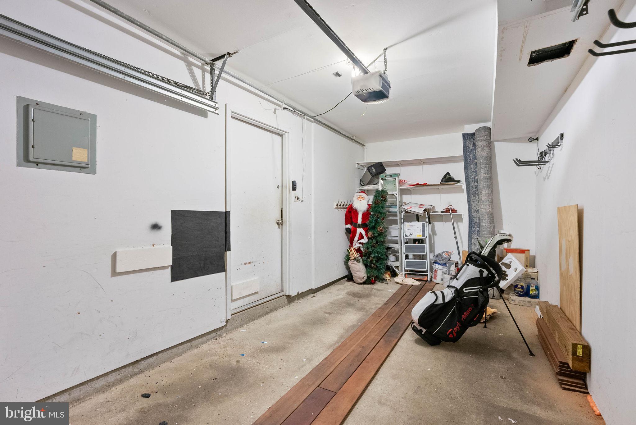 BELLA VISTA - Residential