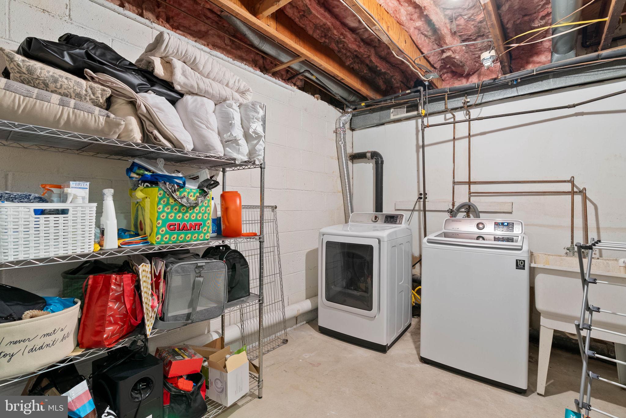 BELLA VISTA - Residential