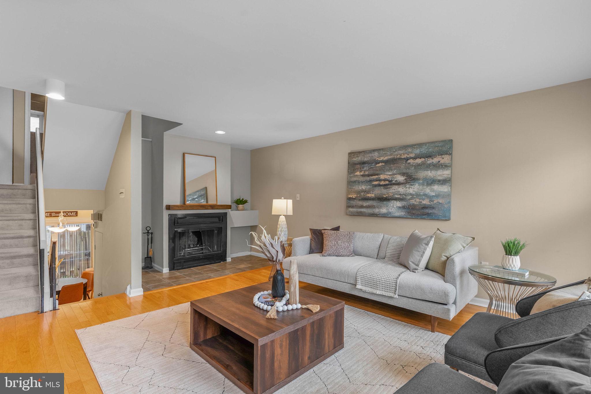 BELLA VISTA - Residential