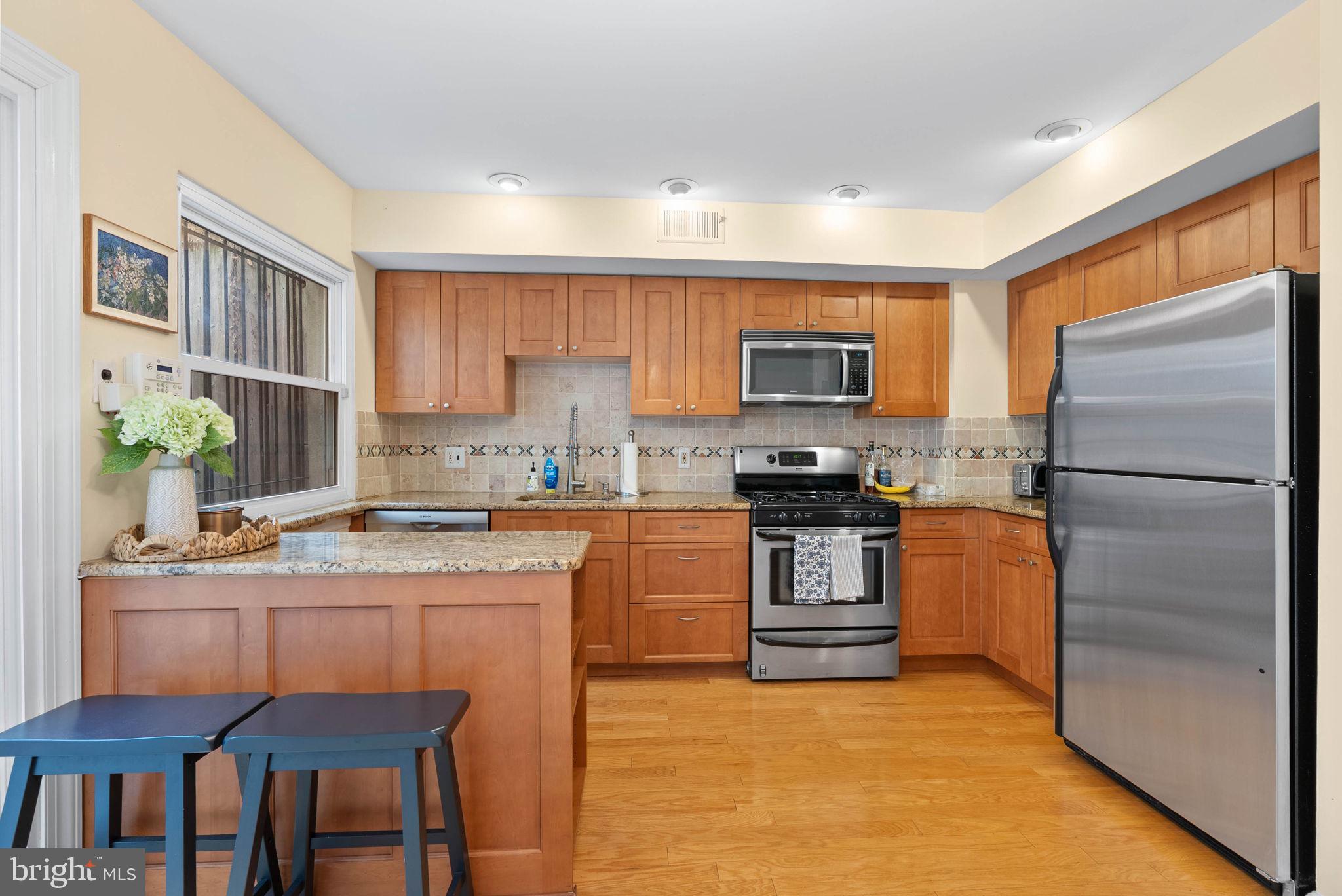 BELLA VISTA - Residential