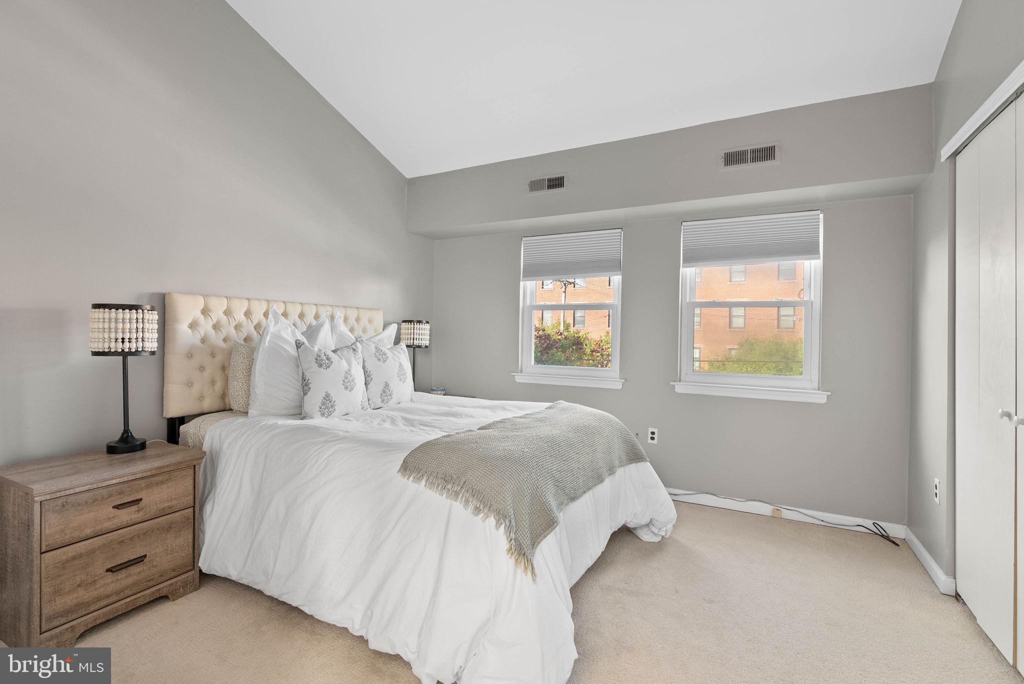 BELLA VISTA - Residential