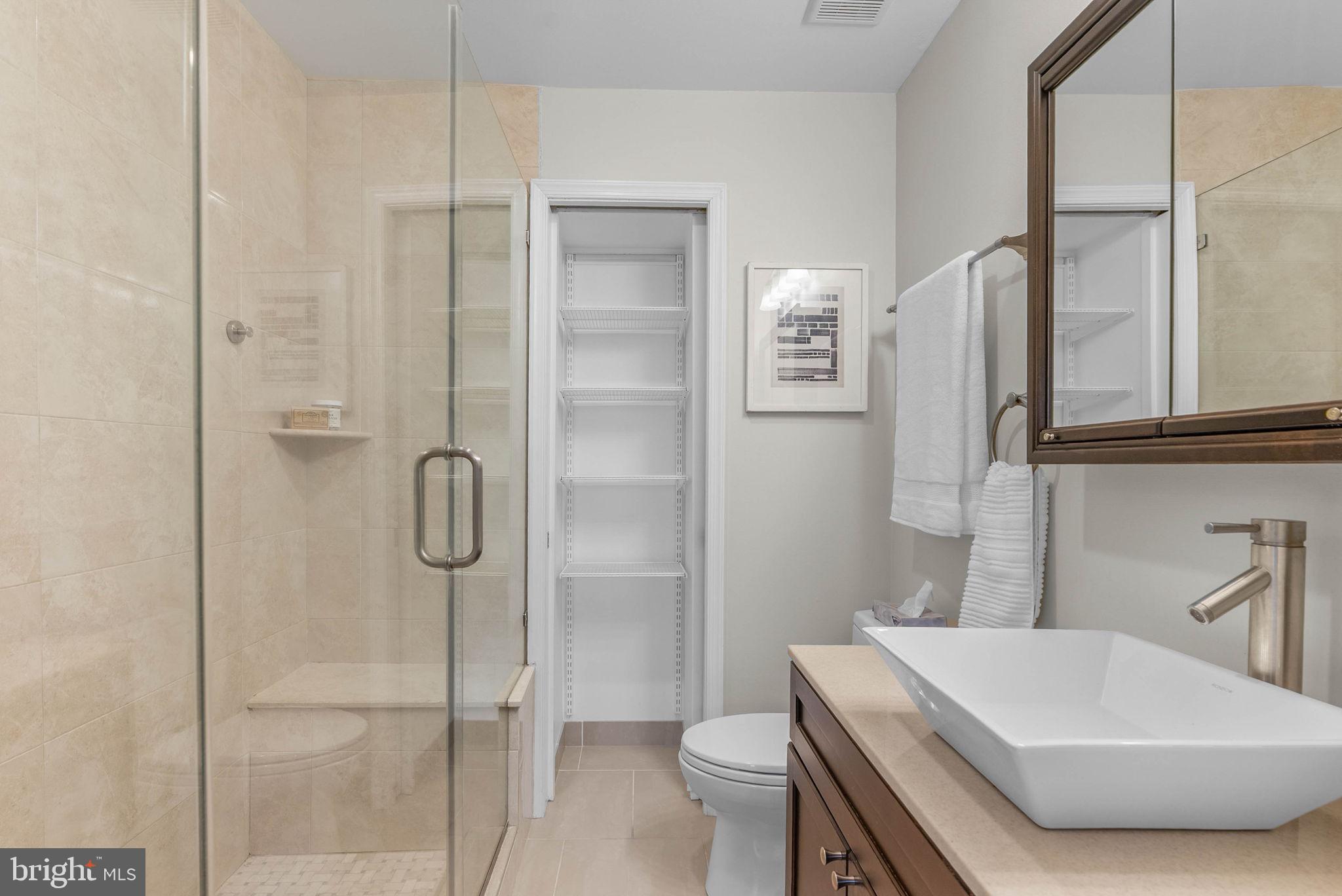 BELLA VISTA - Residential