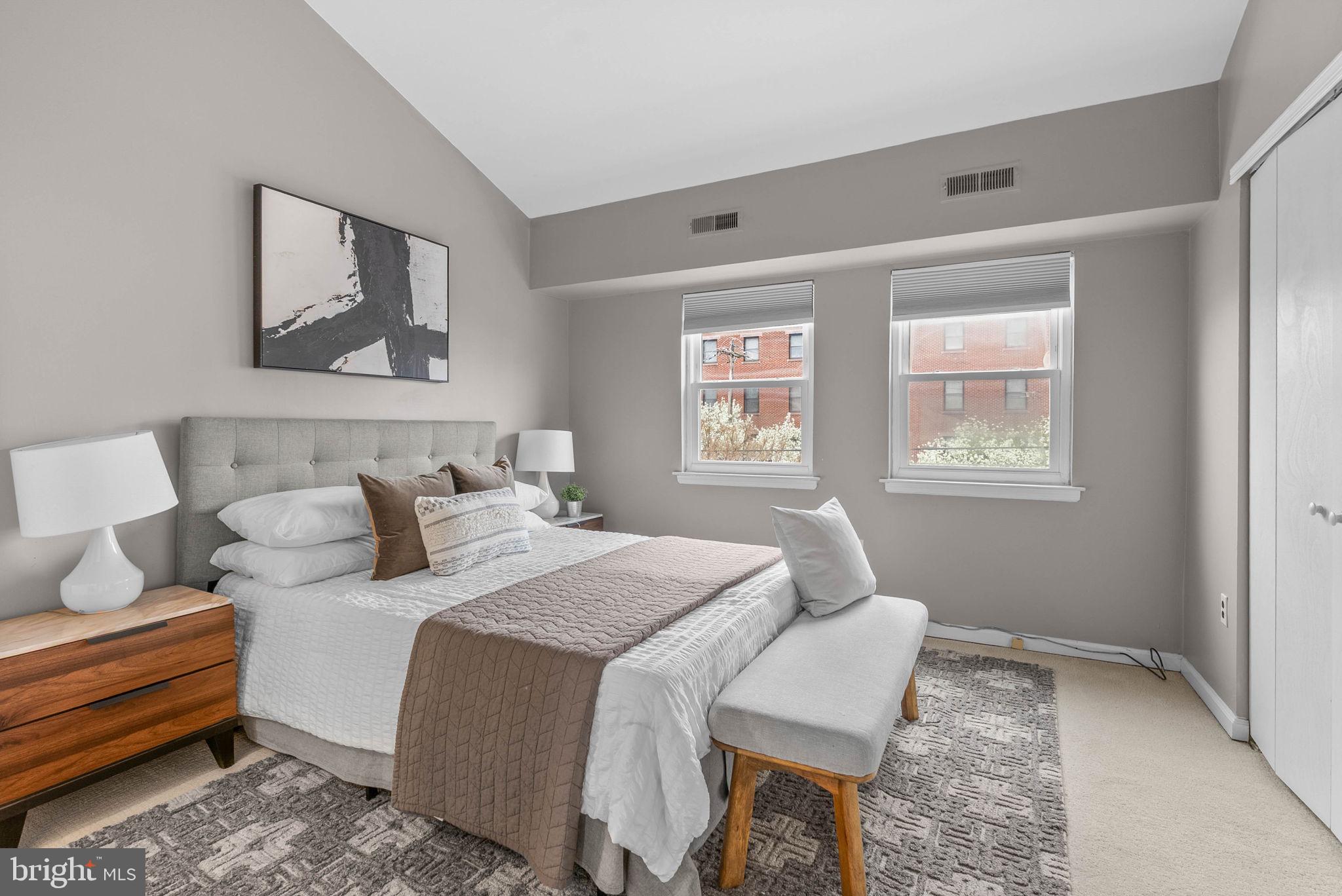 BELLA VISTA - Residential